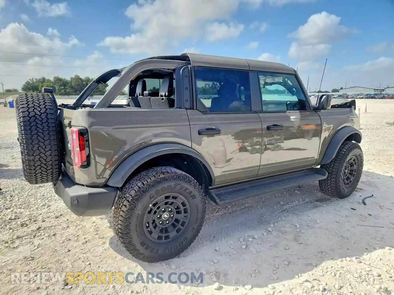 3 Photograph of a damaged car 1FMEE8BPXTLB21102 FORD BRONCO 2026