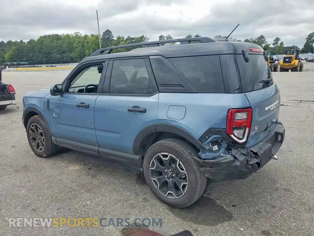 2 fotografías del automóvil dañado 3FMCR9CN6TRE04404 FORD BRONCO 2026