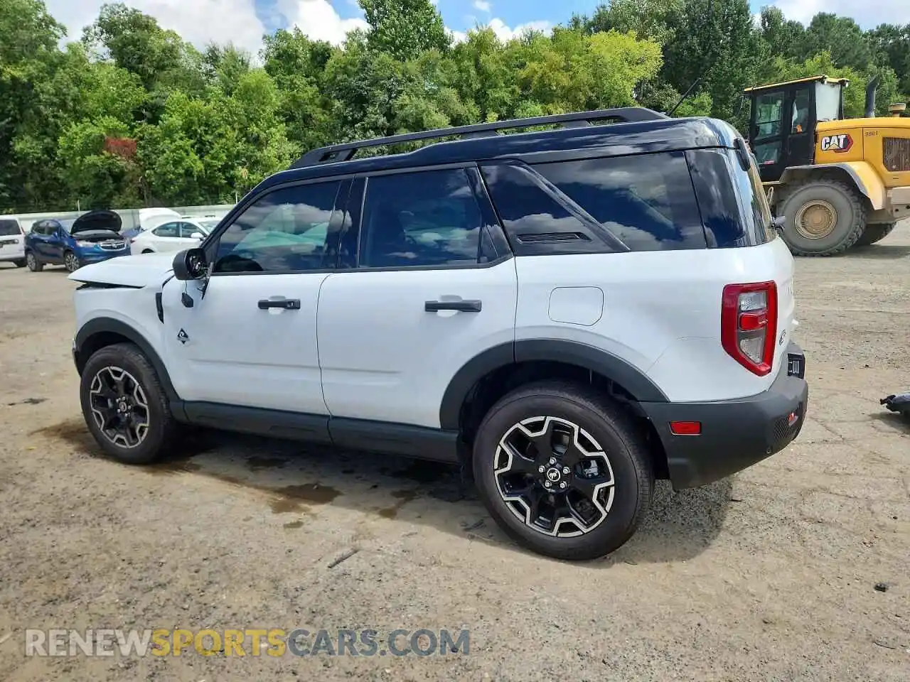 2 fotografías del automóvil dañado 3FMCR9CN9TRE60434 FORD BRONCO 2026
