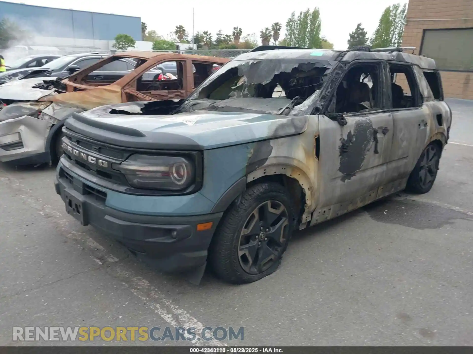 2 Photograph of a damaged car 3FMCR9C6XMRA03187 FORD BRONCO SPORT 2021
