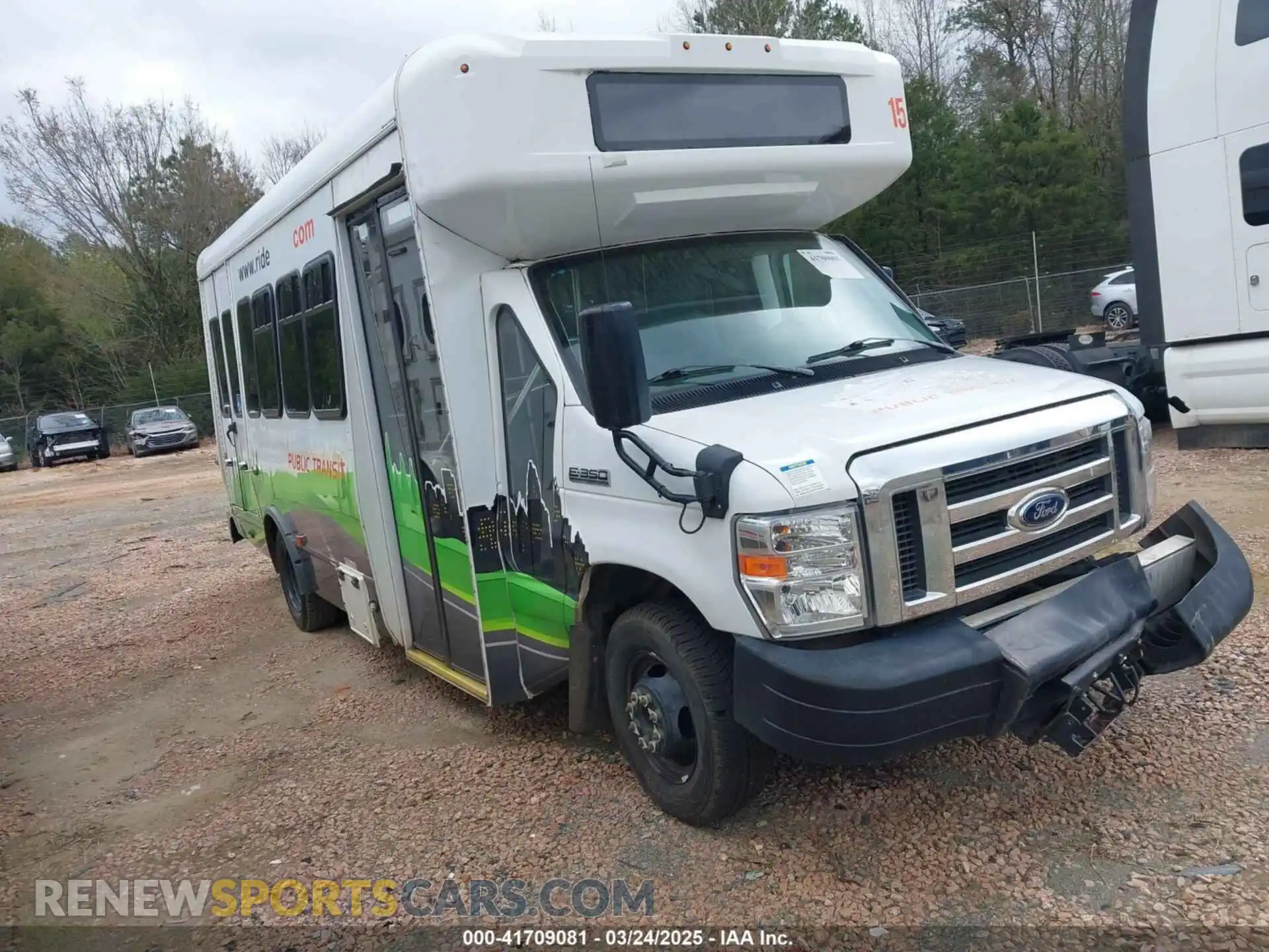 1 Photograph of a damaged car 1FDEE3FS7KDC59562 FORD E-350 CUTAWAY 2019