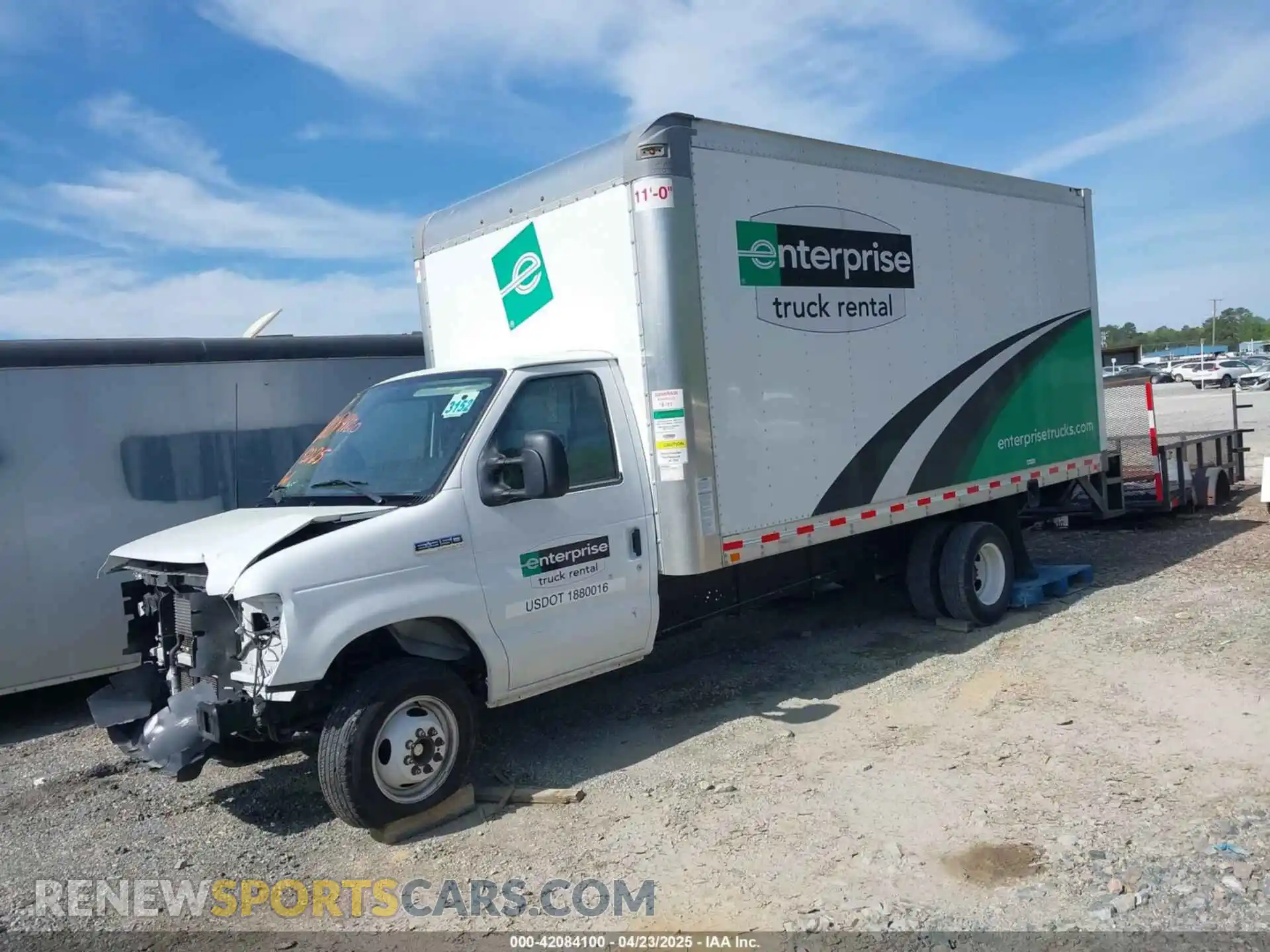 2 Фотография поврежденного автомобиля 1FDWE3FN7RDD06985 FORD E-350 CUTAWAY 2024
