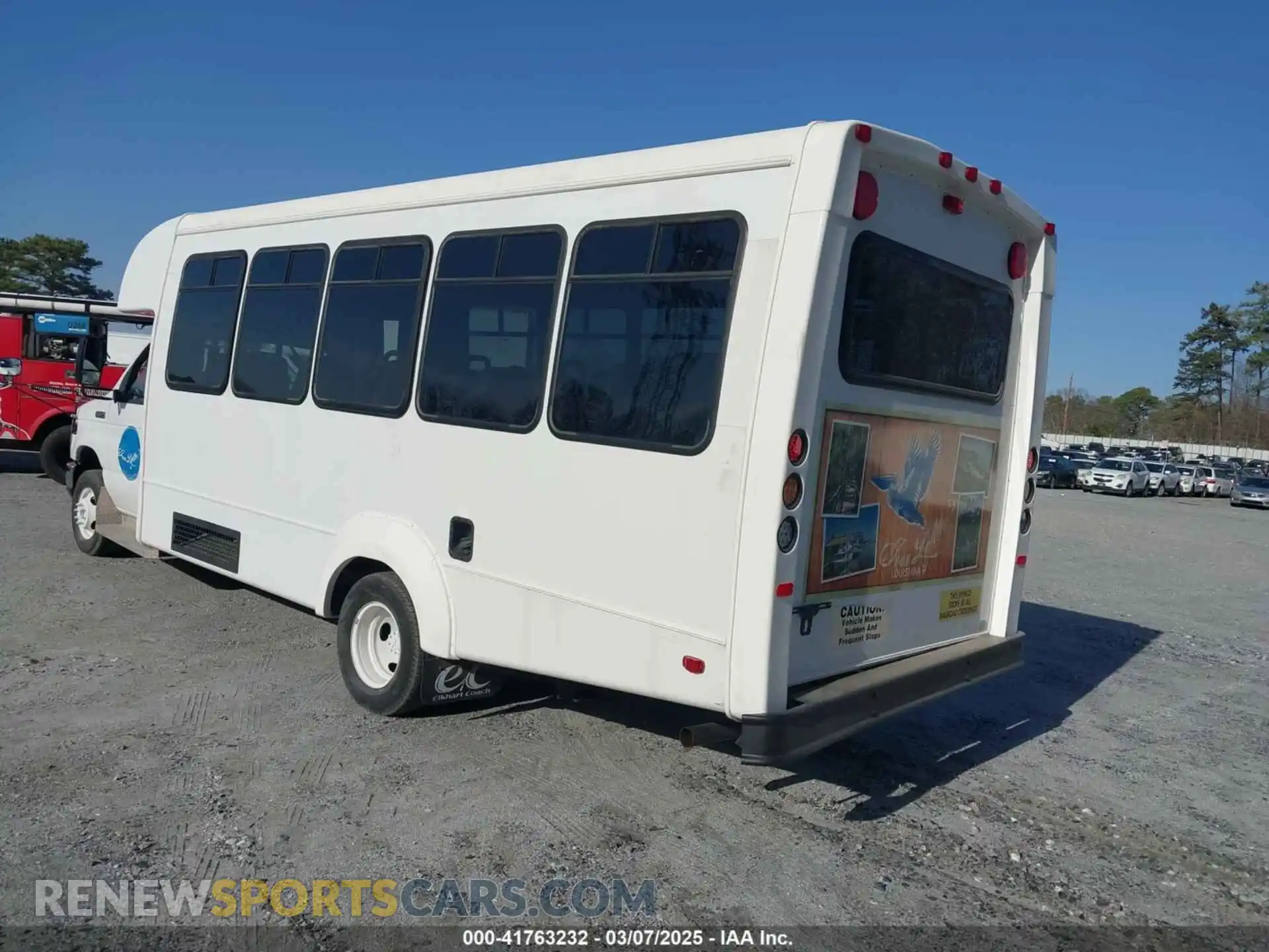 3 Photograph of a damaged car 1FDFE4FS9KDC07361 FORD E-450 CUTAWAY 2019