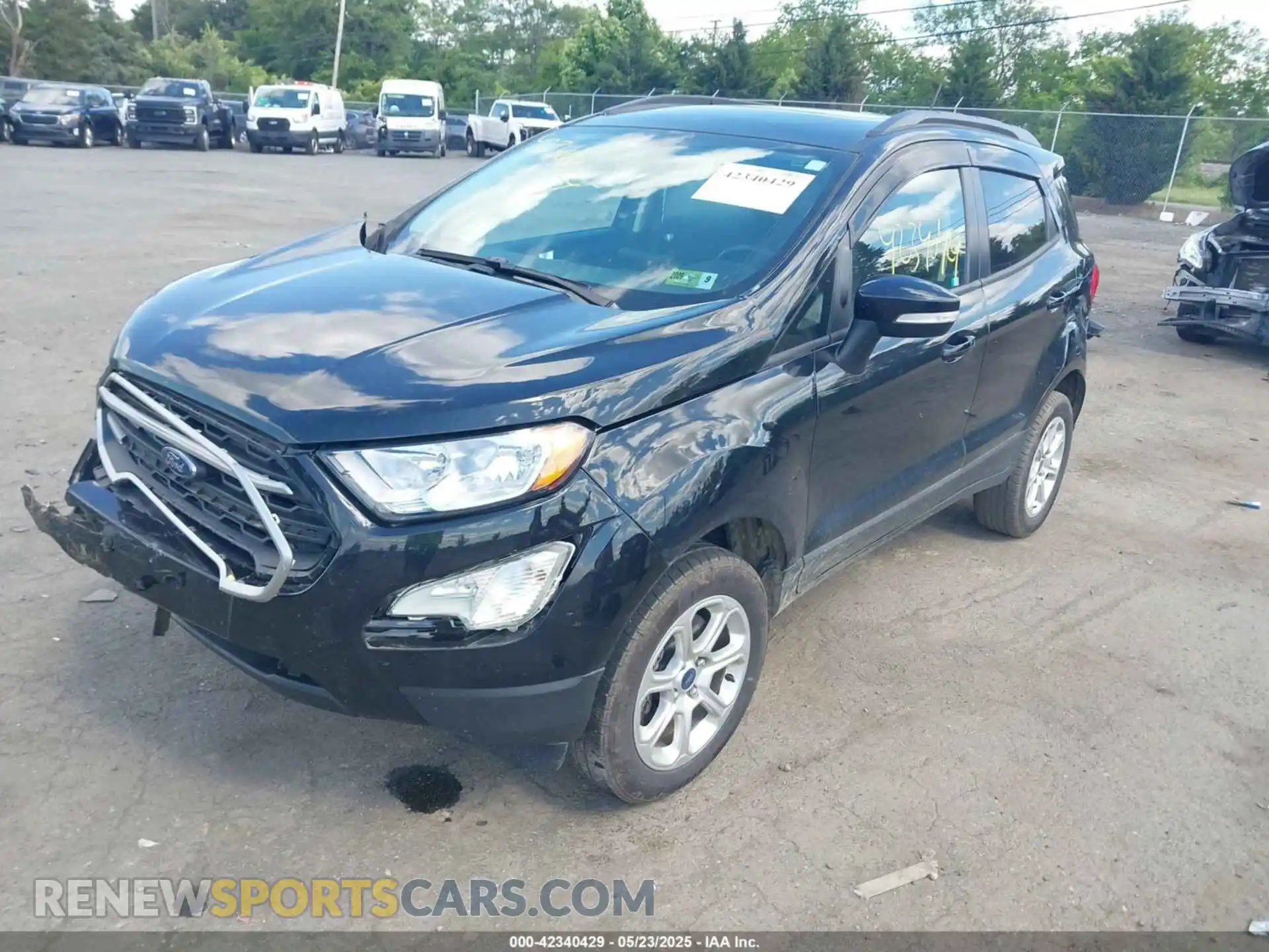 2 Фотография поврежденного автомобиля MAJ6S3GL1KC269539 FORD ECOSPORT 2019