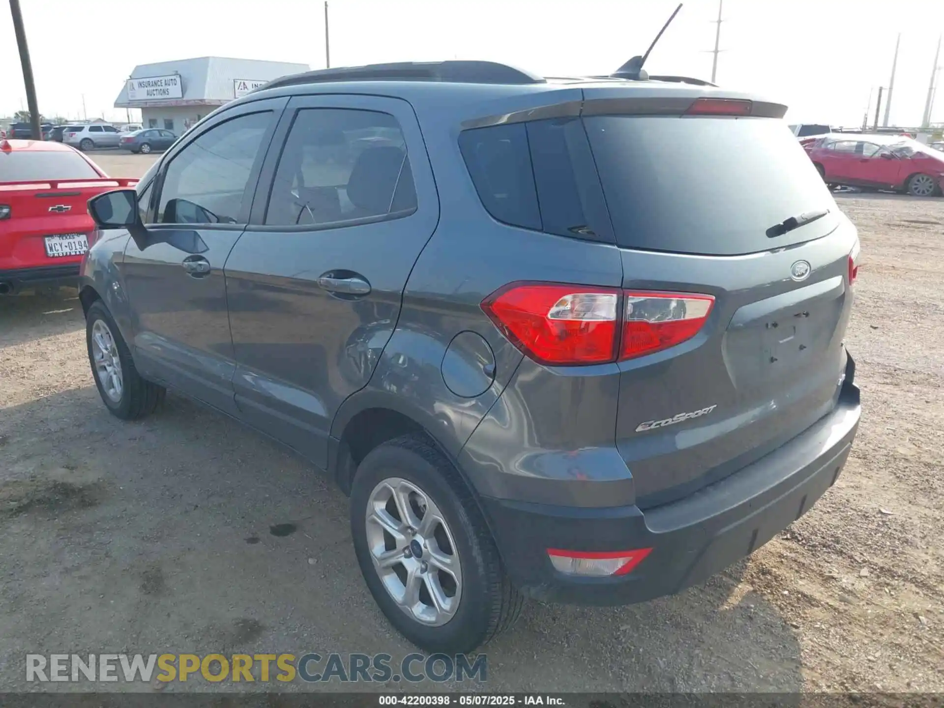 3 Photograph of a damaged car MAJ6S3GL7LC324710 FORD ECOSPORT 2020