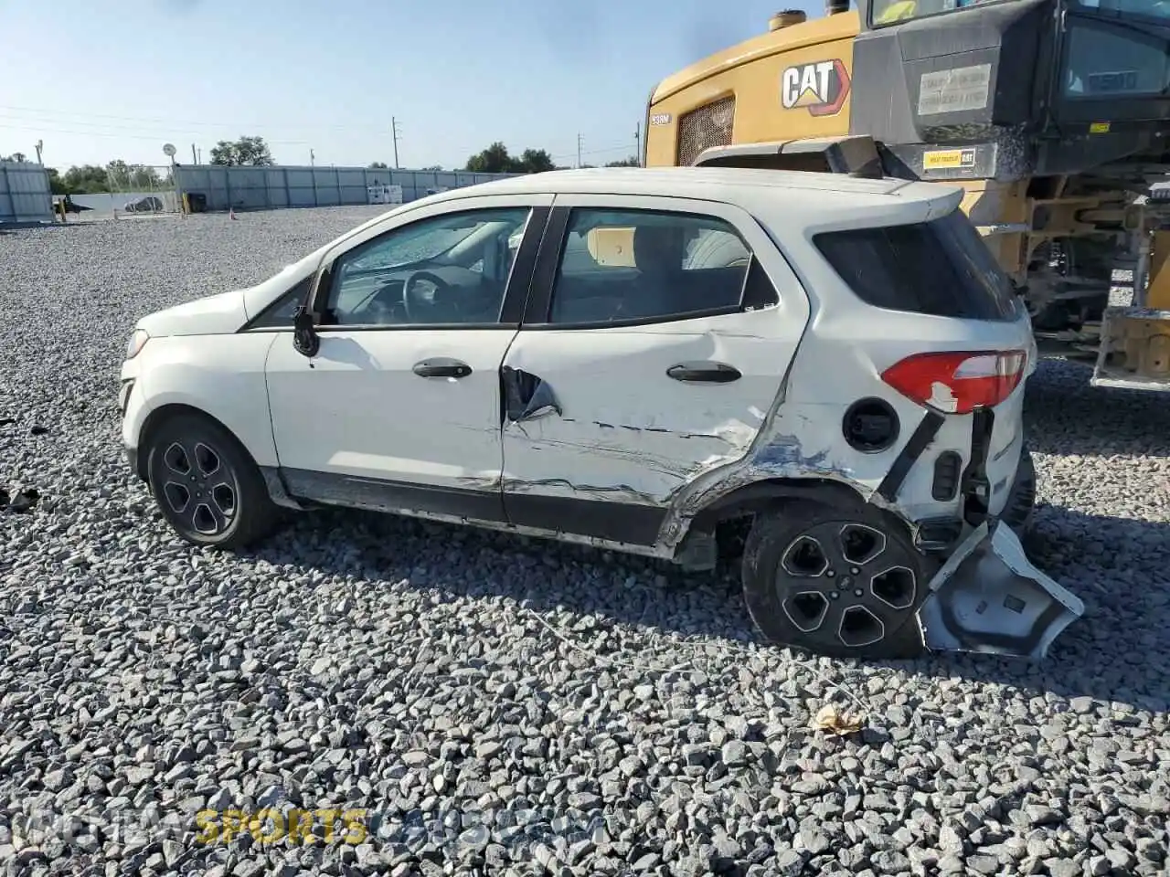 2 fotografías del automóvil dañado MAJ3S2FE0MC403864 FORD ECOSPORT 2021