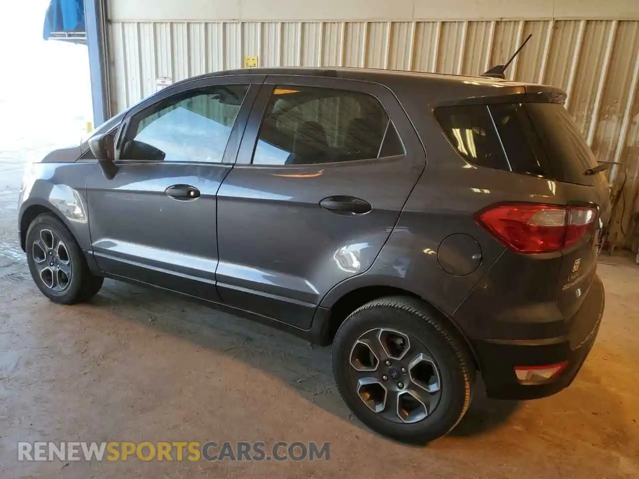 2 fotografías del automóvil dañado MAJ3S2FE0MC438226 FORD ECOSPORT 2021