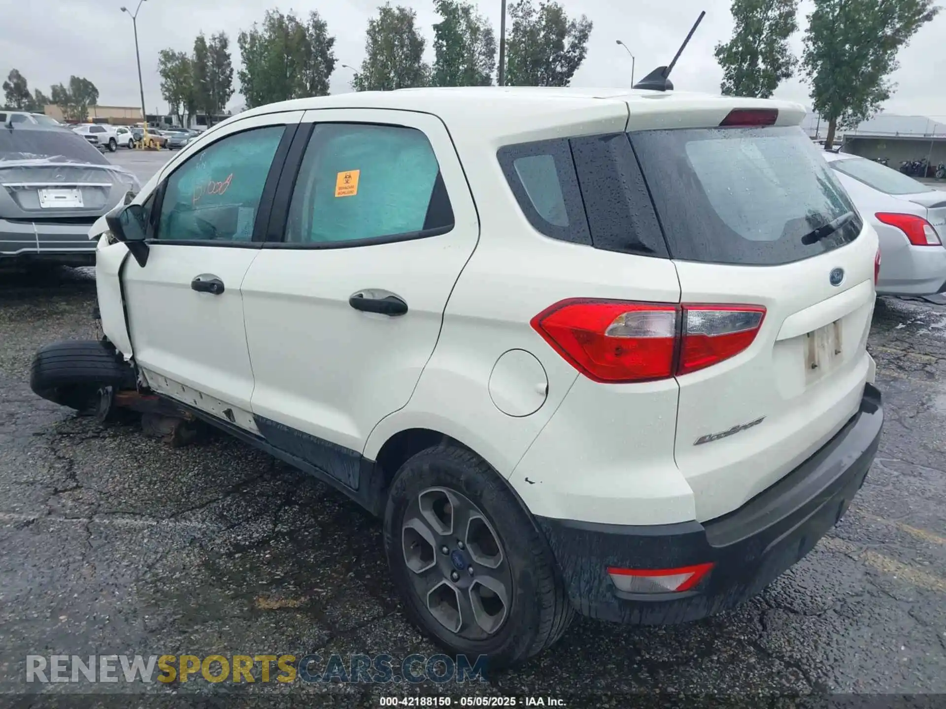 3 fotografías del automóvil dañado MAJ3S2FE2MC435361 FORD ECOSPORT 2021