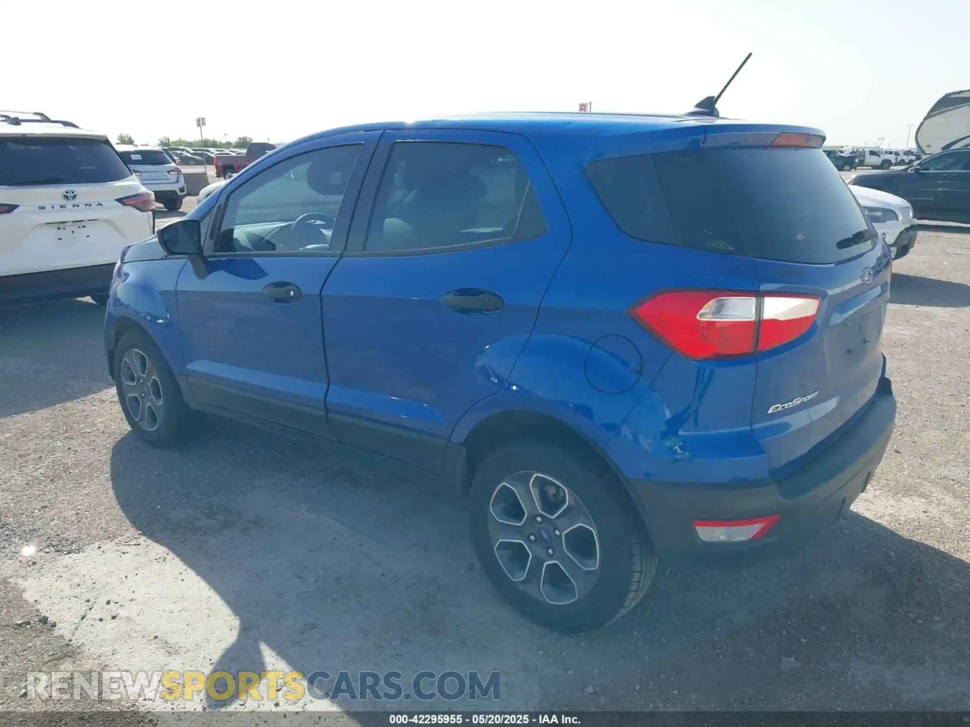 3 fotografías del automóvil dañado MAJ3S2FE9MC437818 FORD ECOSPORT 2021