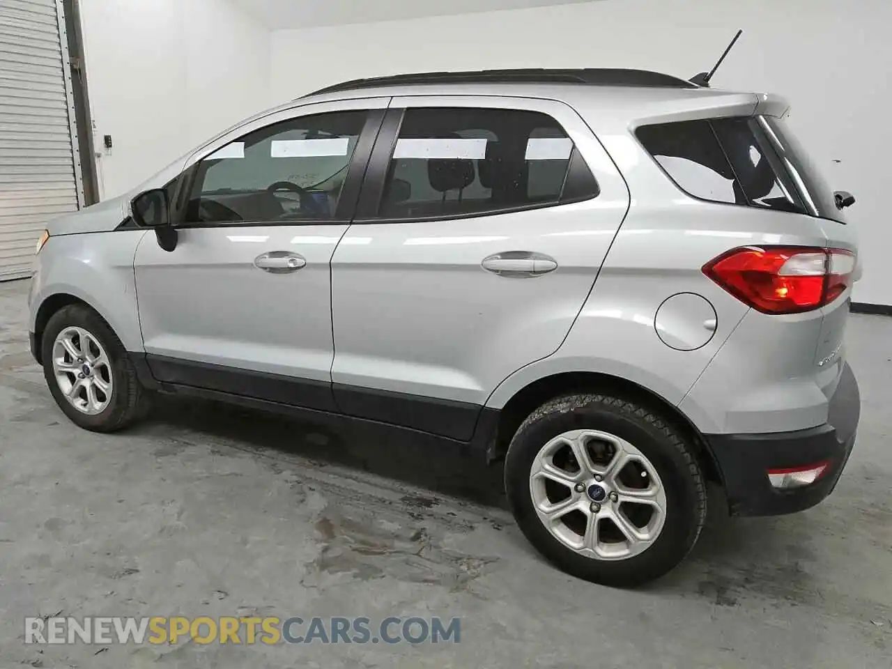 2 fotografías del automóvil dañado MAJ3S2GE1MC397670 FORD ECOSPORT 2021