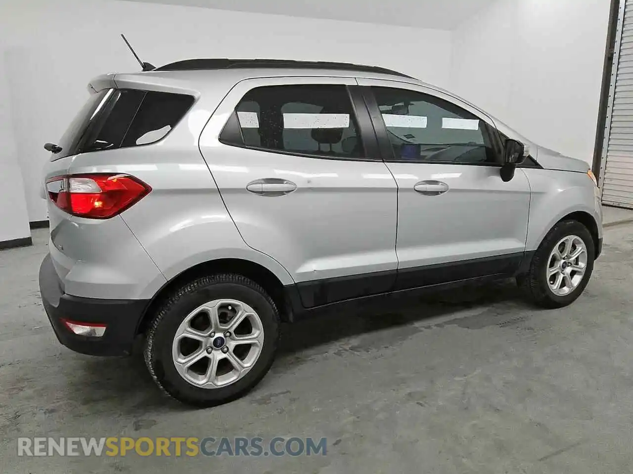 3 fotografías del automóvil dañado MAJ3S2GE1MC397670 FORD ECOSPORT 2021