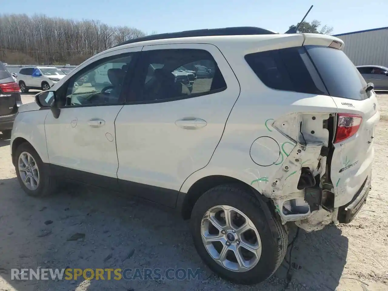 2 fotografías del automóvil dañado MAJ3S2GE1MC437827 FORD ECOSPORT 2021