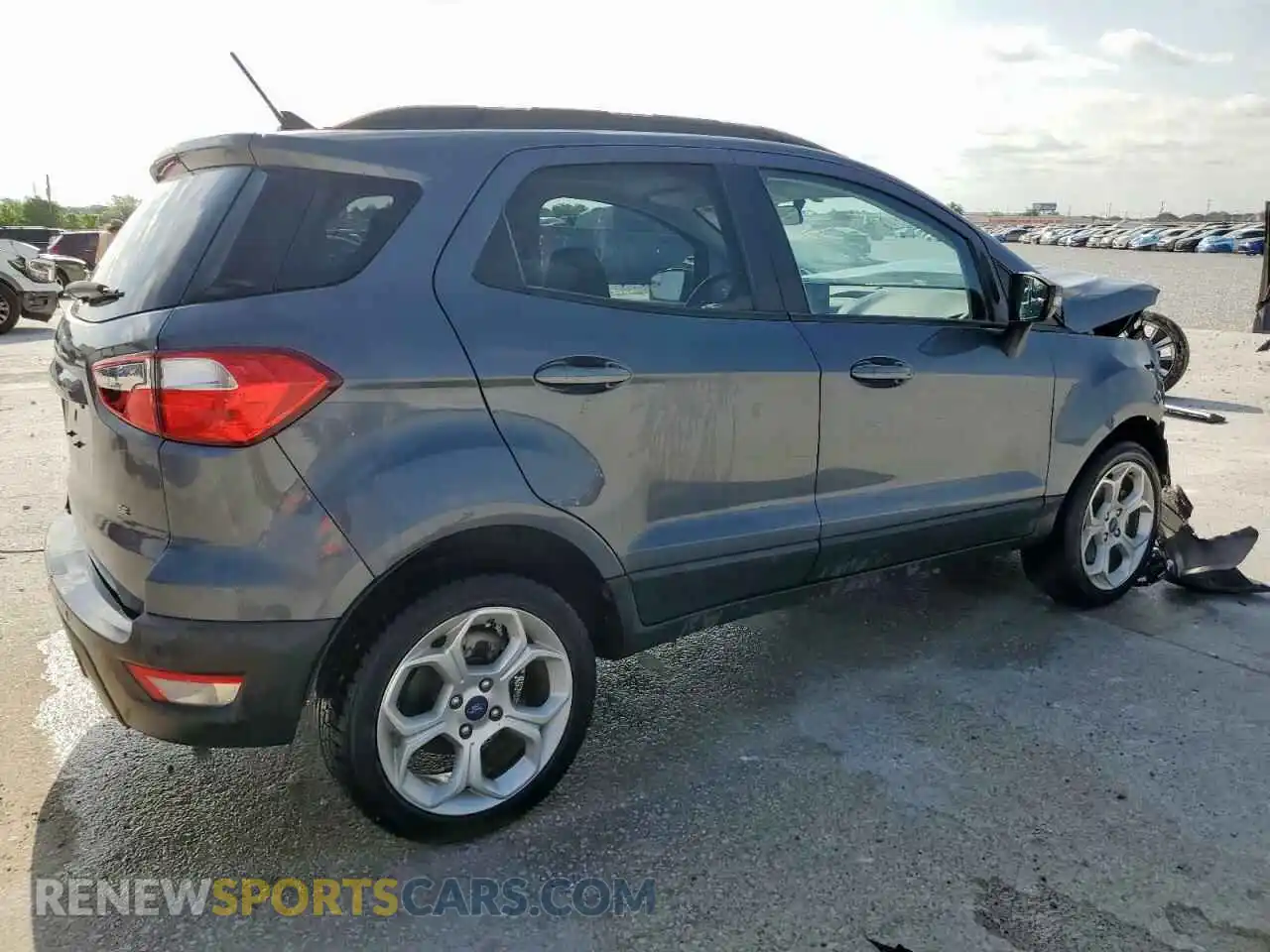 3 fotografías del automóvil dañado MAJ3S2GE1MC445166 FORD ECOSPORT 2021