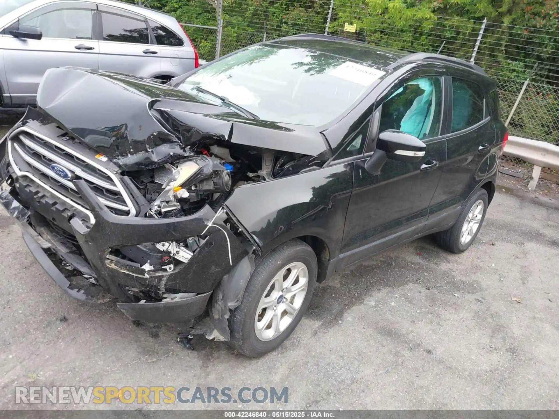 2 fotografías del automóvil dañado MAJ3S2GE5MC407813 FORD ECOSPORT 2021