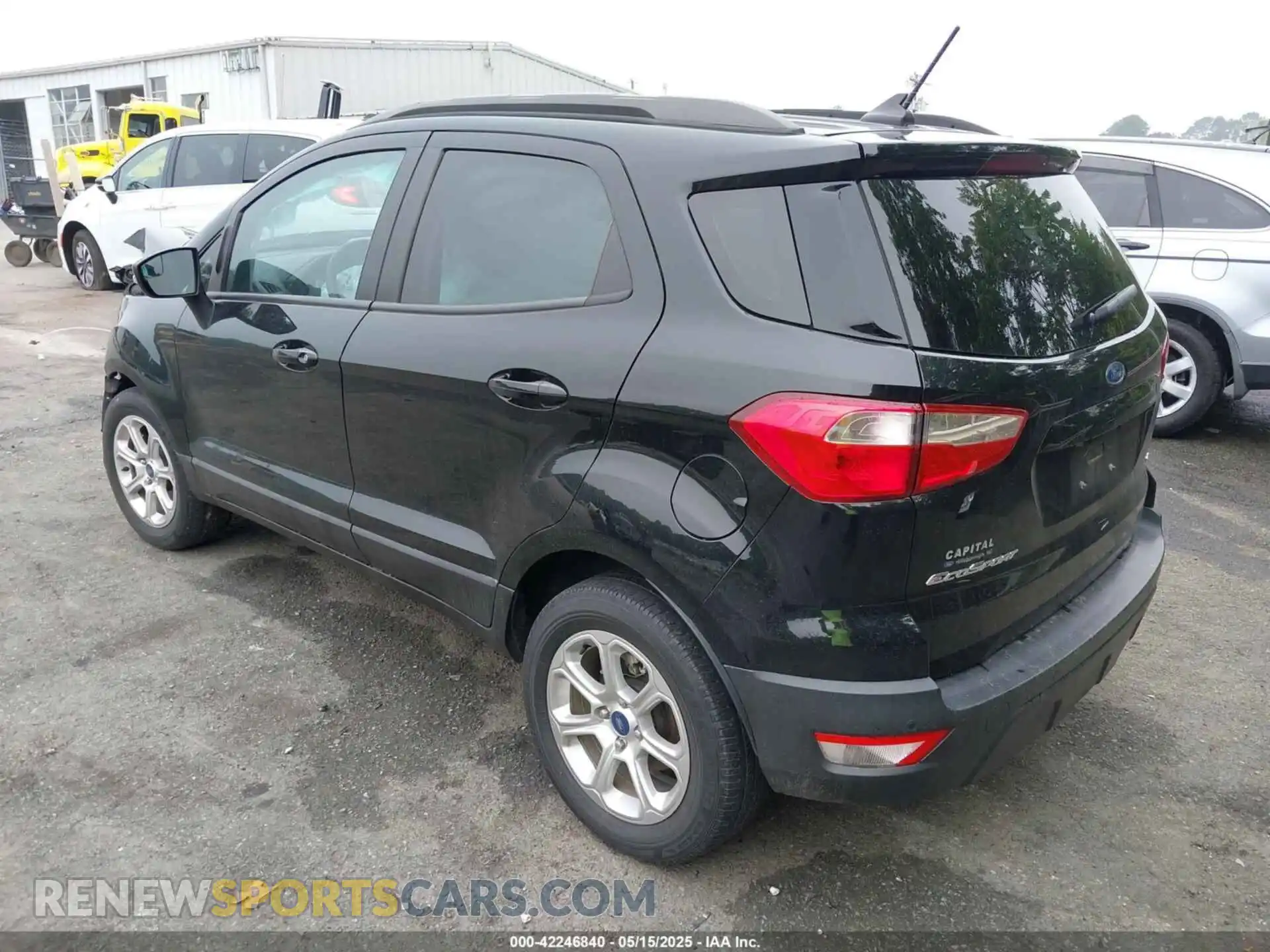 3 fotografías del automóvil dañado MAJ3S2GE5MC407813 FORD ECOSPORT 2021