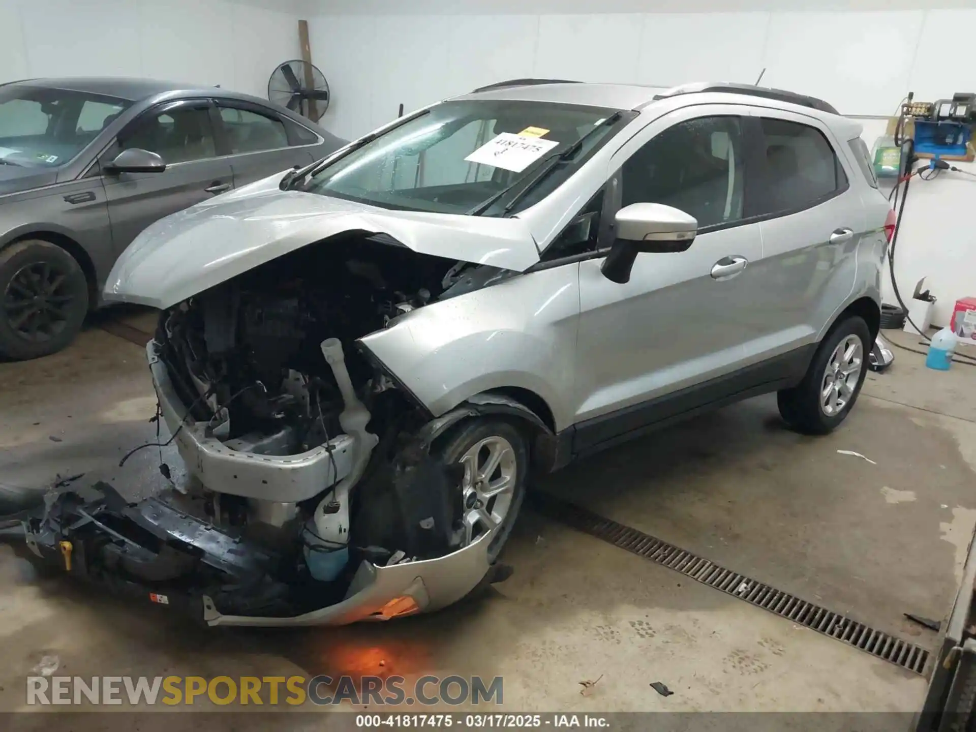2 fotografías del automóvil dañado MAJ3S2GE9MC441446 FORD ECOSPORT 2021
