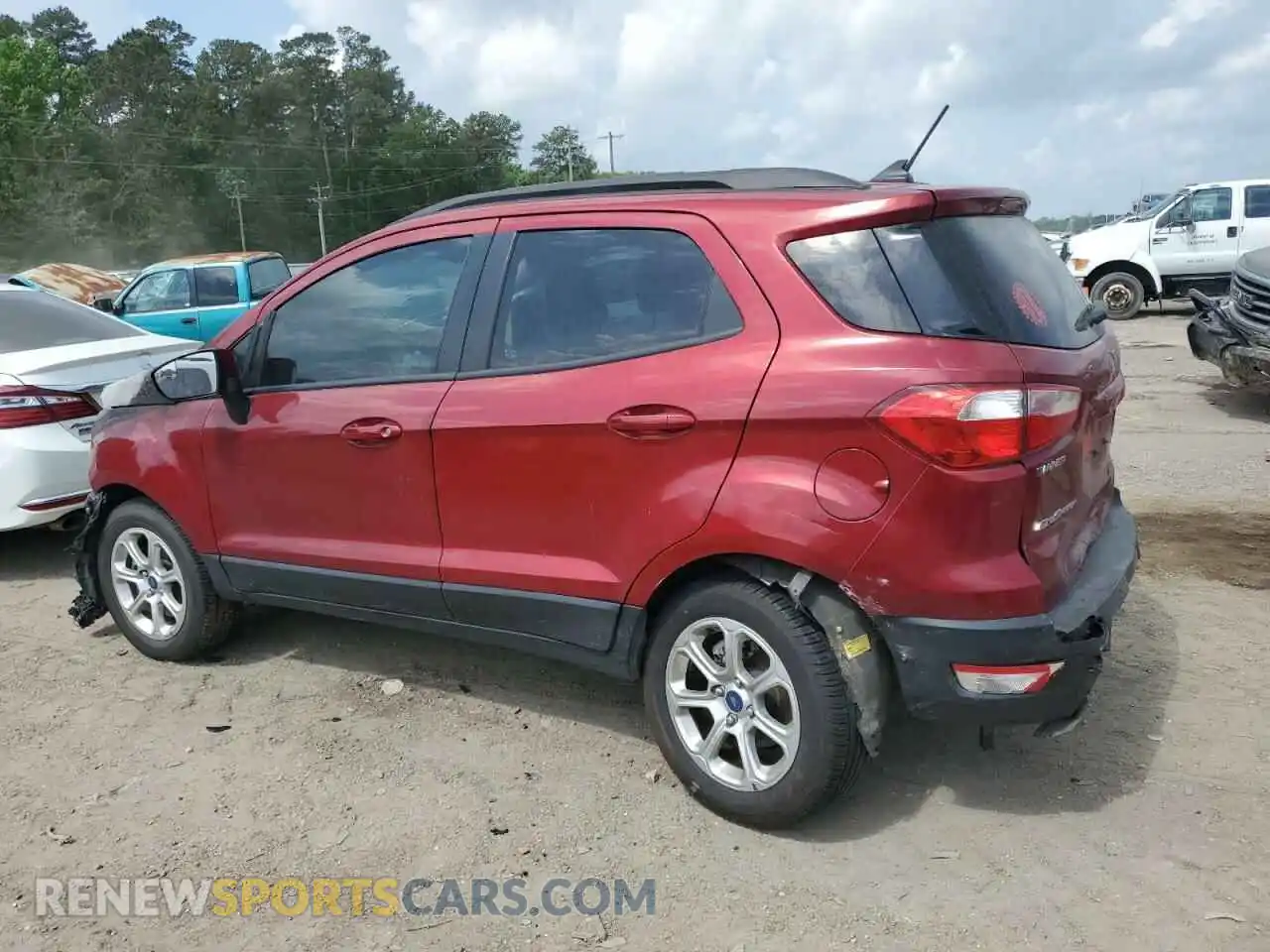 2 fotografías del automóvil dañado MAJ3S2GE9MC449479 FORD ECOSPORT 2021