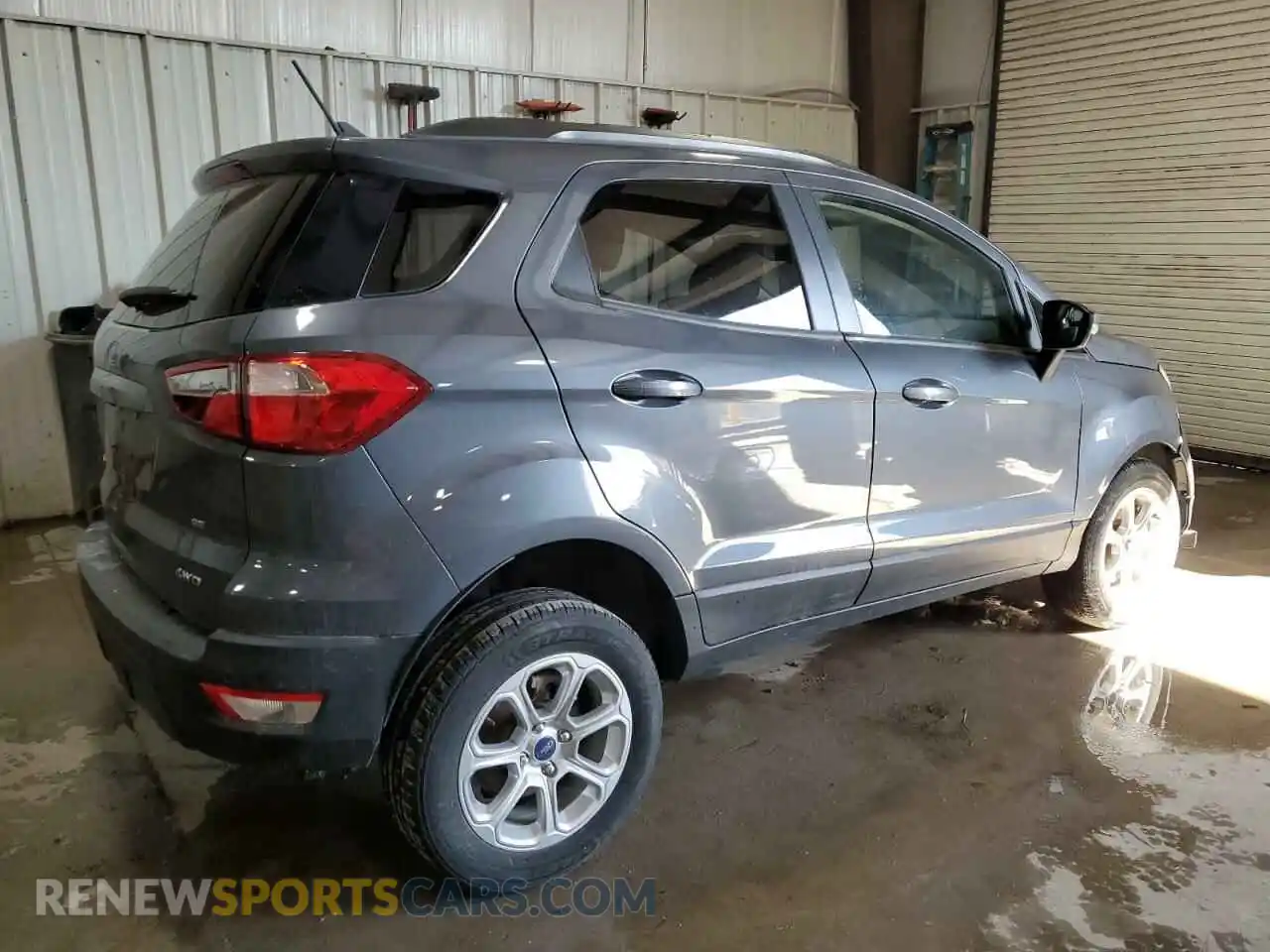 3 fotografías del automóvil dañado MAJ6S3GL1MC397217 FORD ECOSPORT 2021
