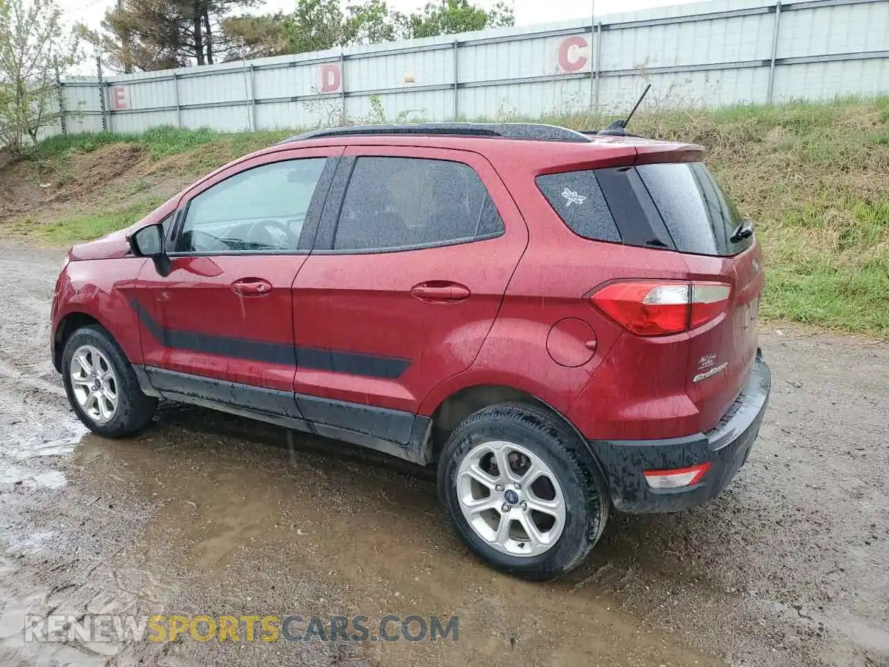 2 fotografías del automóvil dañado MAJ6S3GL4MC397650 FORD ECOSPORT 2021