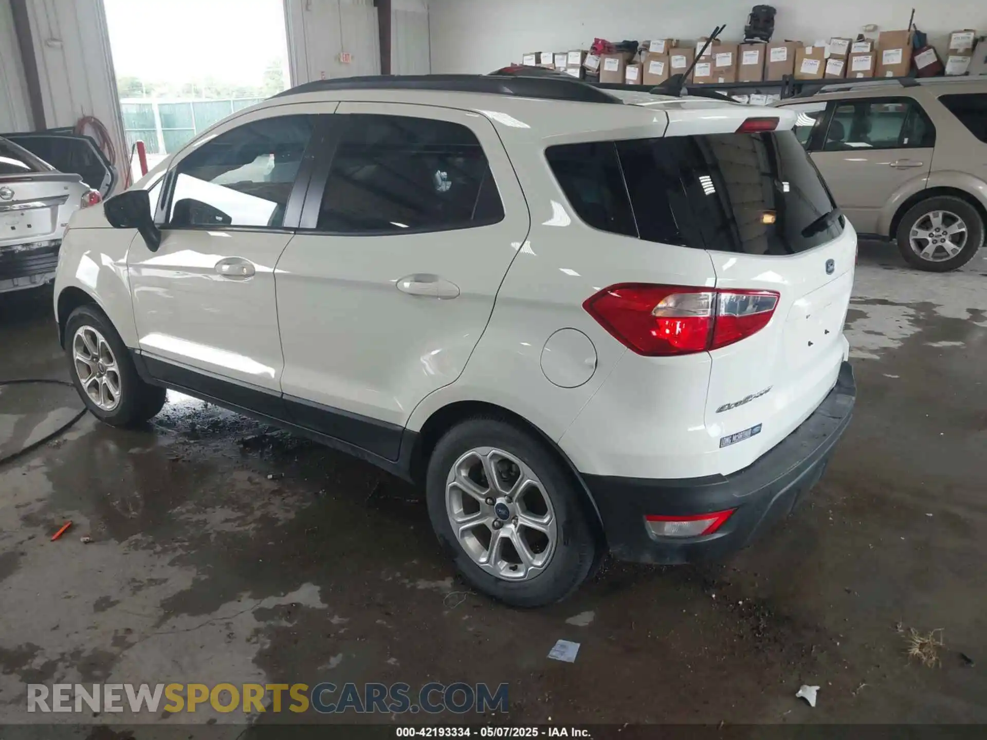 3 fotografías del automóvil dañado MAJ6S3GL4MC410607 FORD ECOSPORT 2021