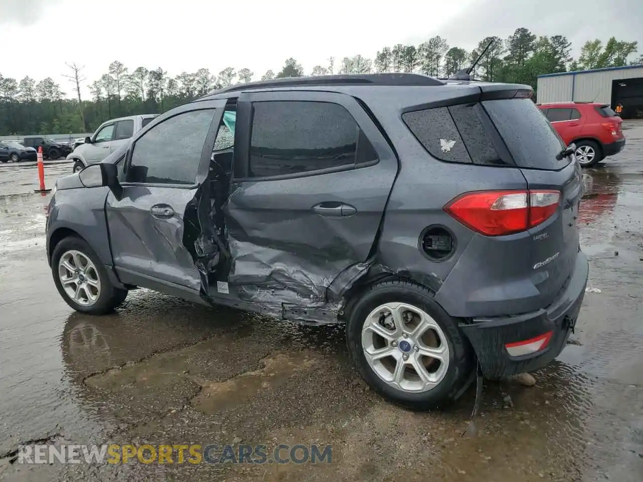 2 fotografías del automóvil dañado MAJ6S3GL4MC416150 FORD ECOSPORT 2021