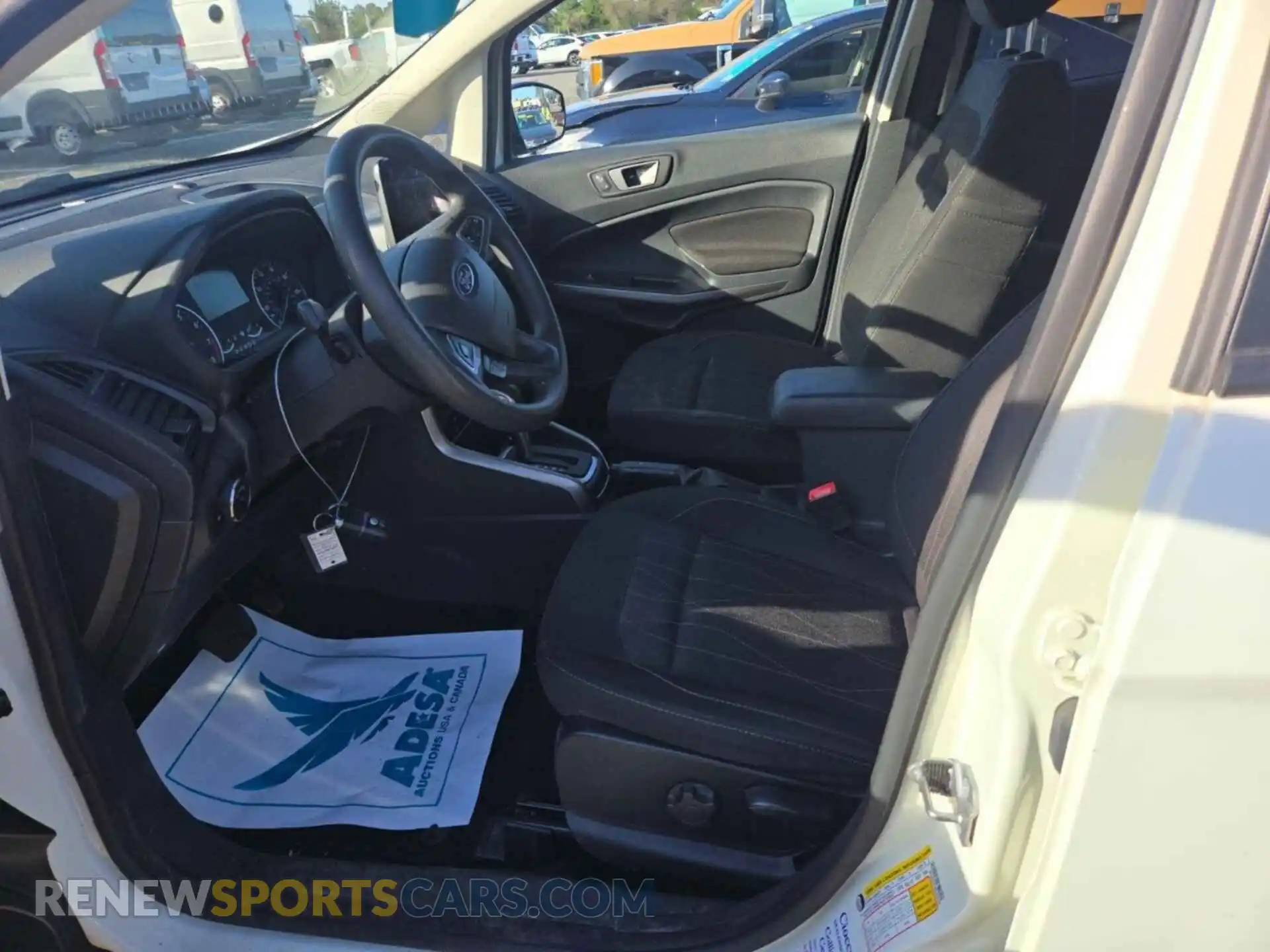 2 fotografías del automóvil dañado MAJ6S3GL4MC452792 FORD ECOSPORT 2021