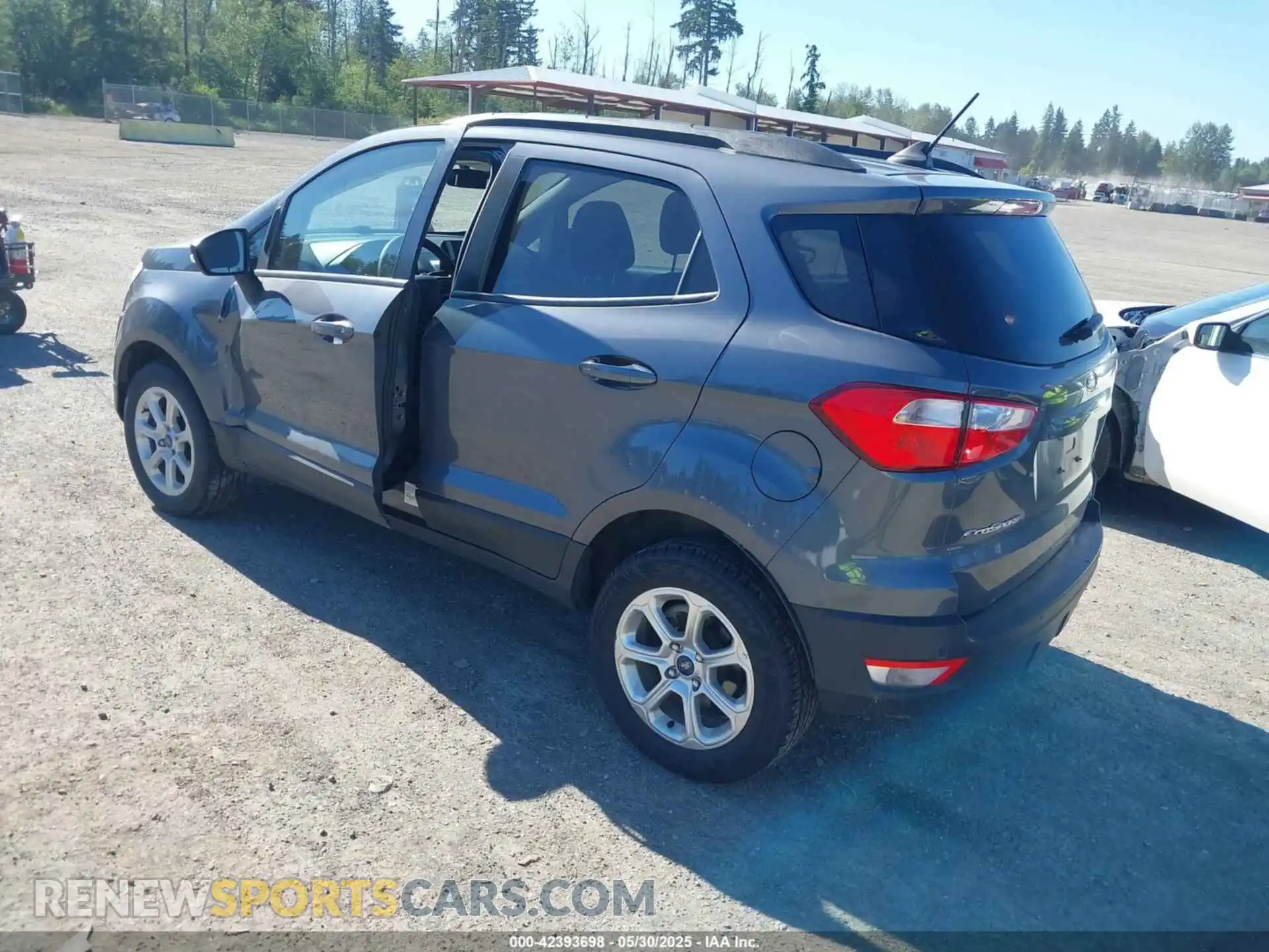 3 fotografías del automóvil dañado MAJ6S3GL8MC425353 FORD ECOSPORT 2021