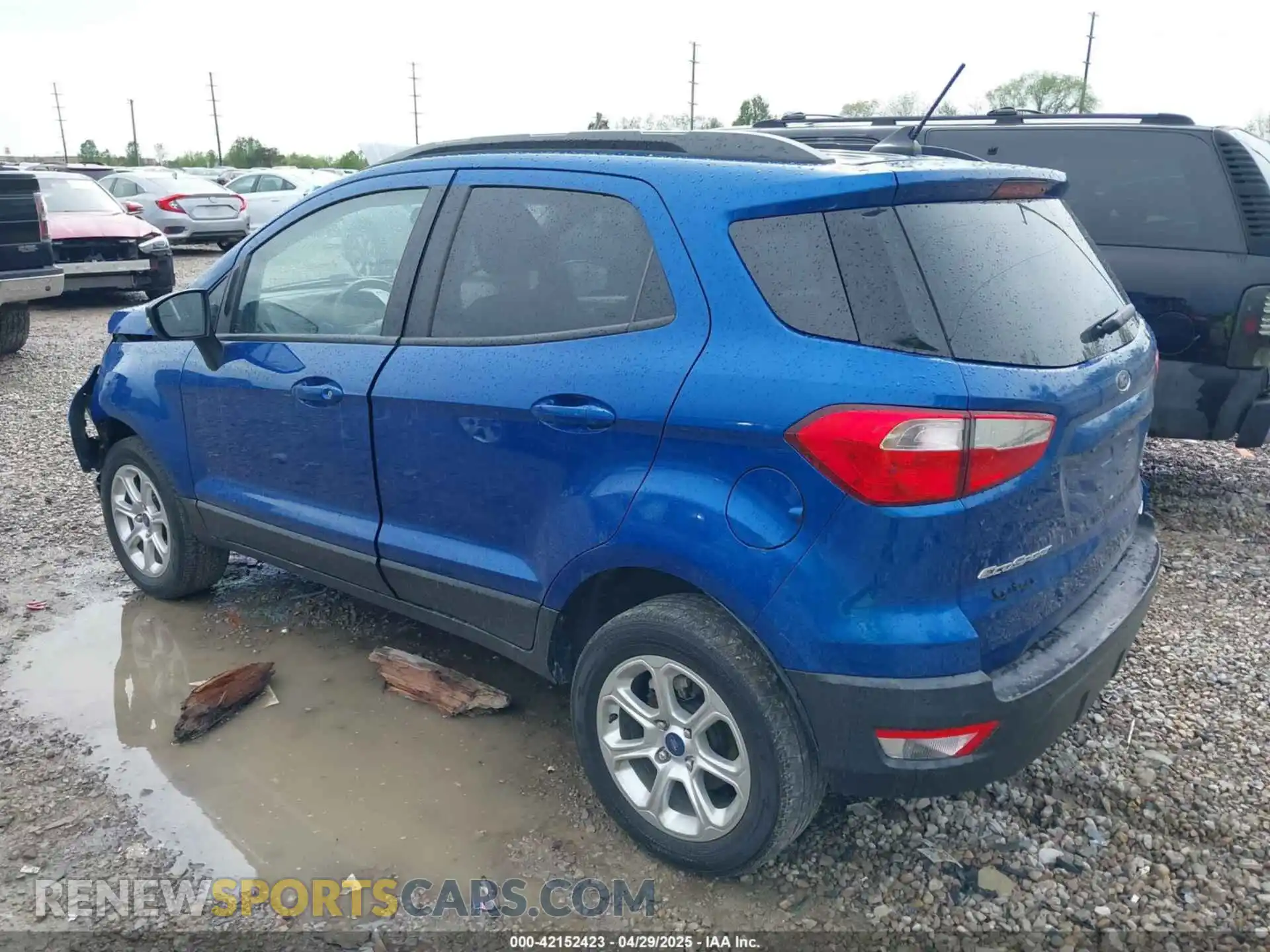 3 fotografías del automóvil dañado MAJ6S3GLXMC427038 FORD ECOSPORT 2021