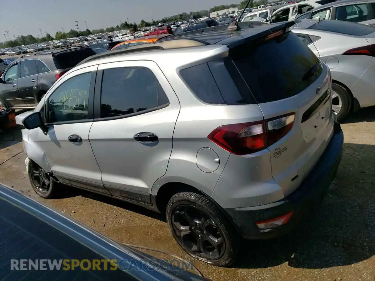 2 fotografías del automóvil dañado MAJ6S3JL4MC412270 FORD ECOSPORT 2021