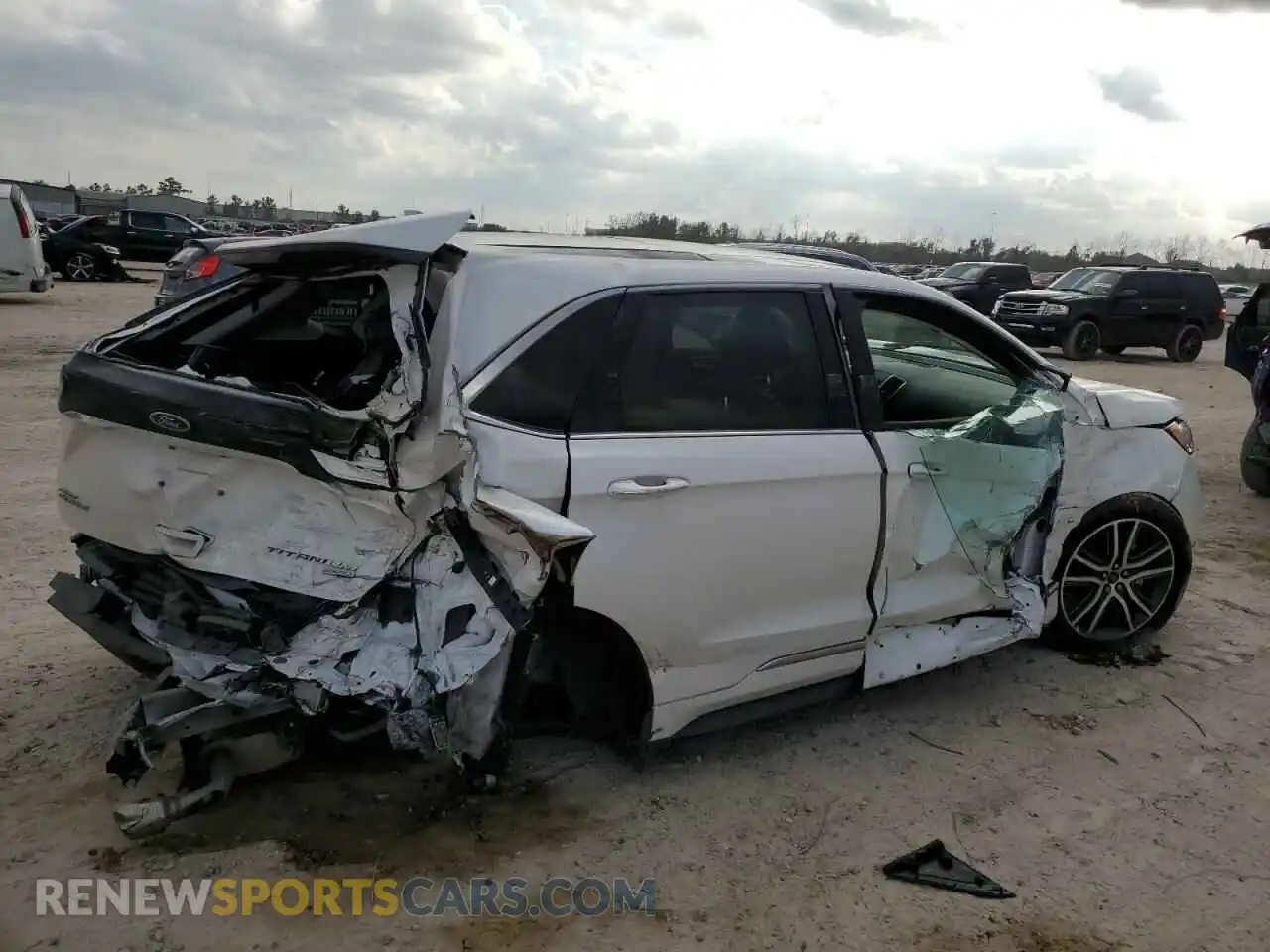 3 Photograph of a damaged car 2FMPK3K98KBC00899 FORD EDGE 2019