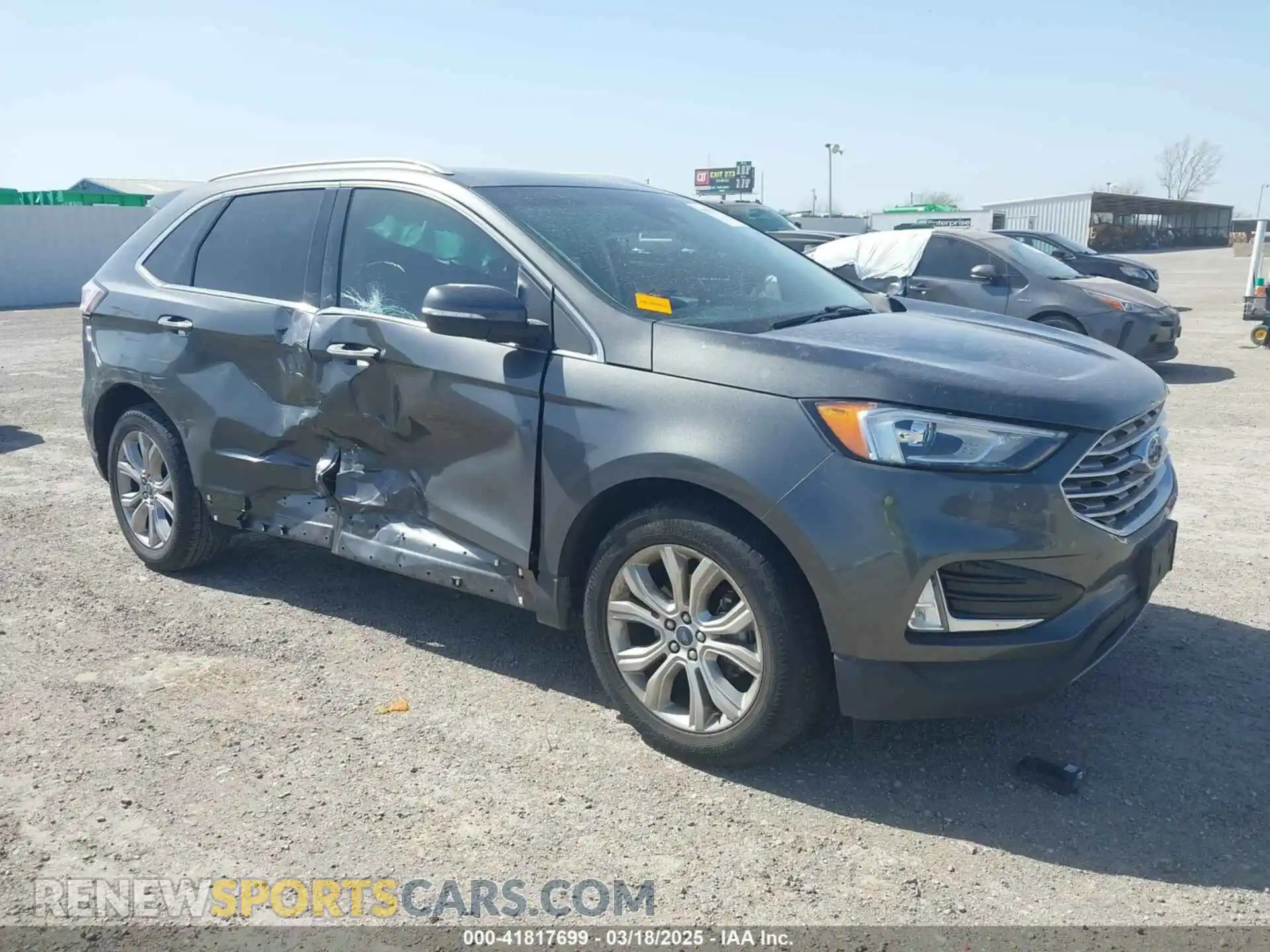 1 Photograph of a damaged car 2FMPK3K9XKBC06140 FORD EDGE 2019
