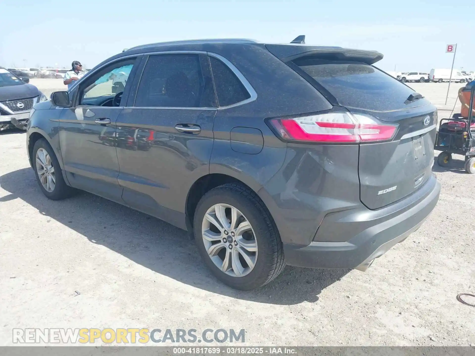 3 Photograph of a damaged car 2FMPK3K9XKBC06140 FORD EDGE 2019