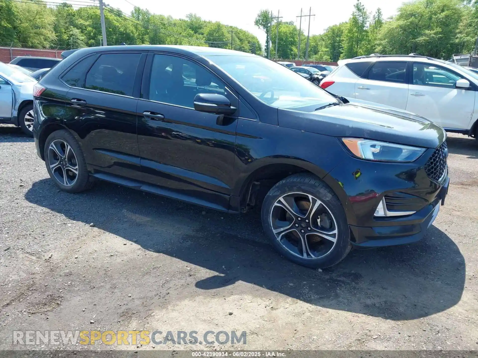 1 Photograph of a damaged car 2FMPK4AP9KBB84685 FORD EDGE 2019