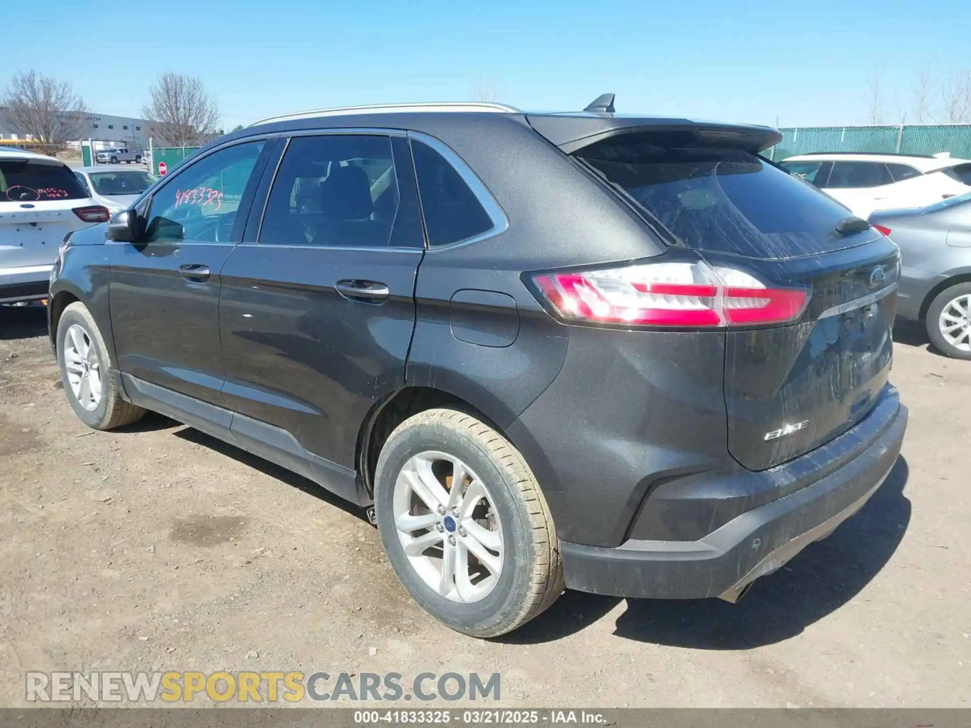 3 fotografías del automóvil dañado 2FMPK4J95KBB73037 FORD EDGE 2019