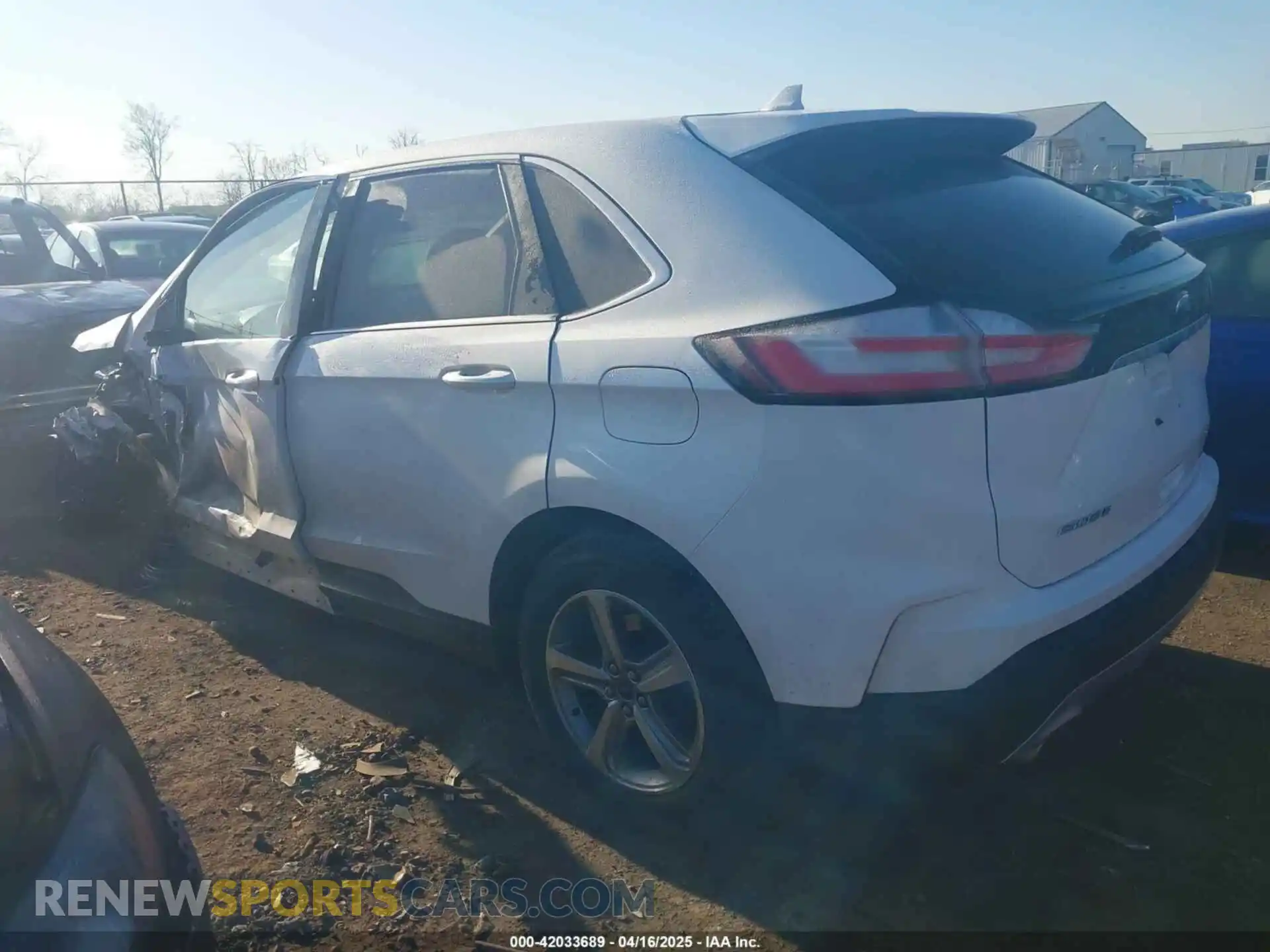 3 Photograph of a damaged car 2FMPK4J9XKBB27140 FORD EDGE 2019