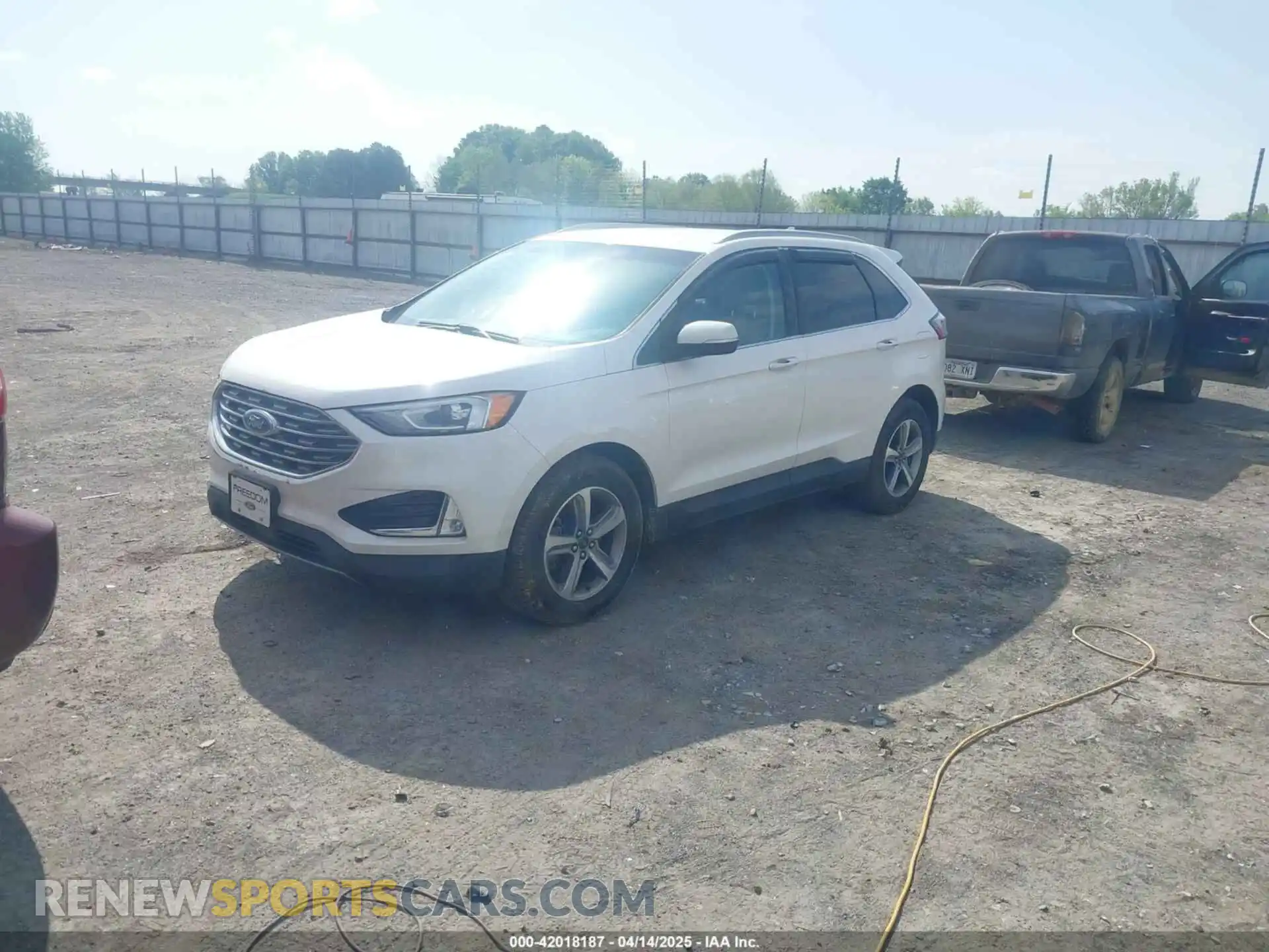 2 Photograph of a damaged car 2FMPK4K90KBB34533 FORD EDGE 2019