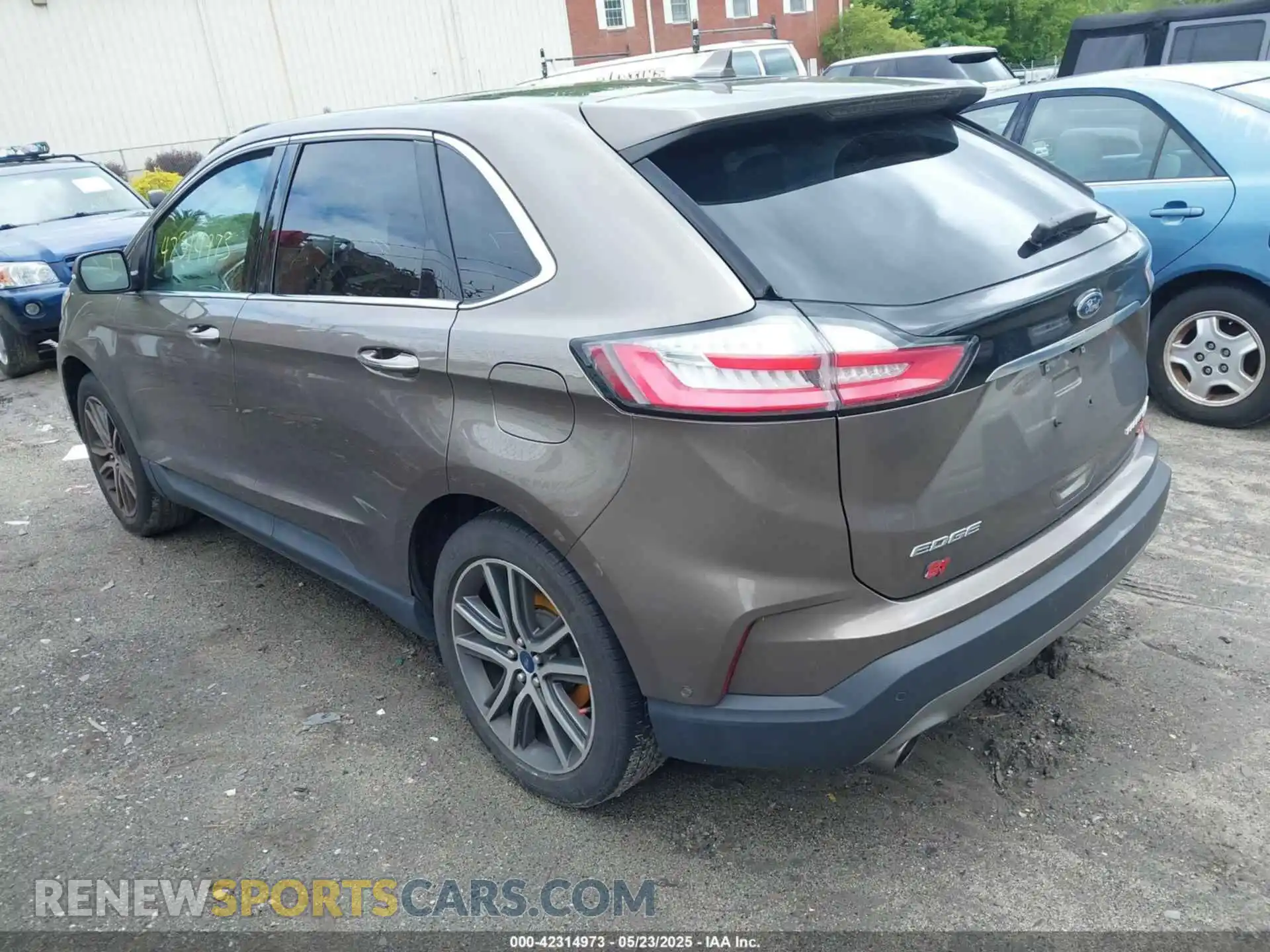 3 Photograph of a damaged car 2FMPK4K97KBB91876 FORD EDGE 2019