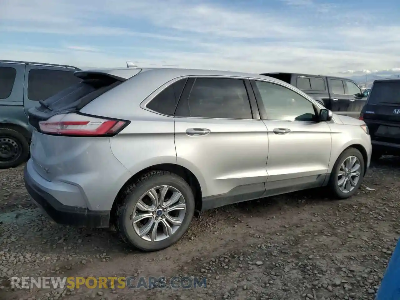 3 Photograph of a damaged car 2FMPK4K9XKBB55163 FORD EDGE 2019