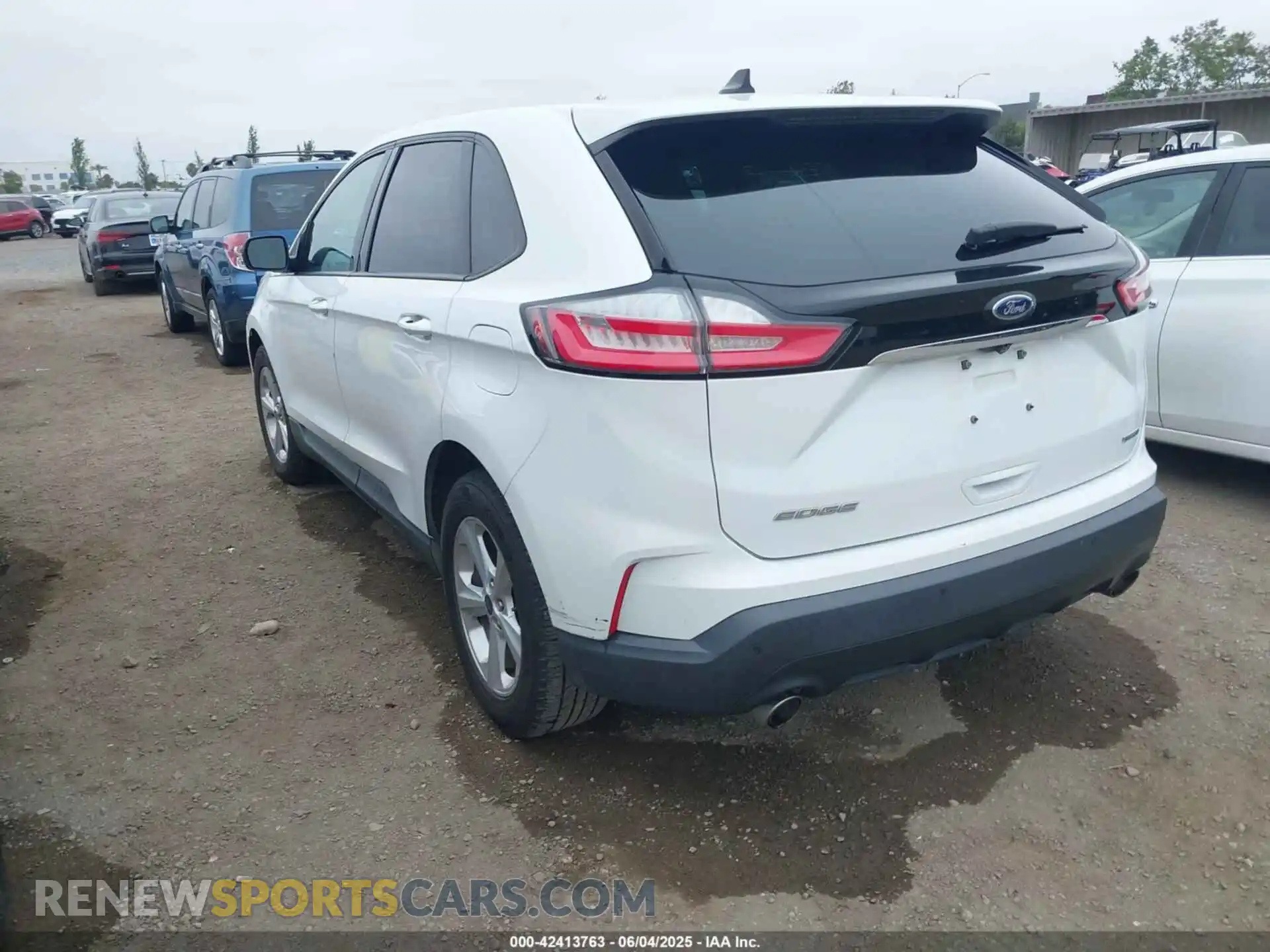 3 Photograph of a damaged car 2FMPK3G92LBB16765 FORD EDGE 2020