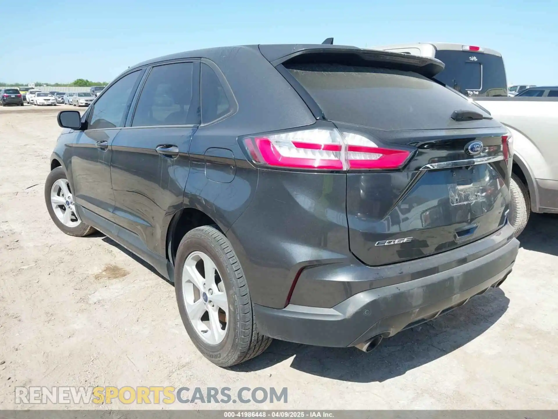 3 Photograph of a damaged car 2FMPK3G93LBB28455 FORD EDGE 2020