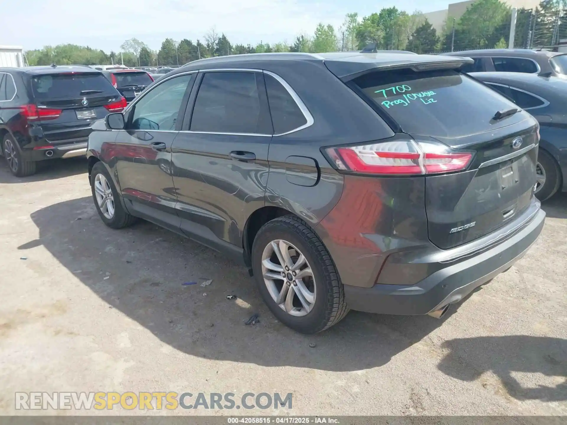 3 Photograph of a damaged car 2FMPK3J91LBA29884 FORD EDGE 2020