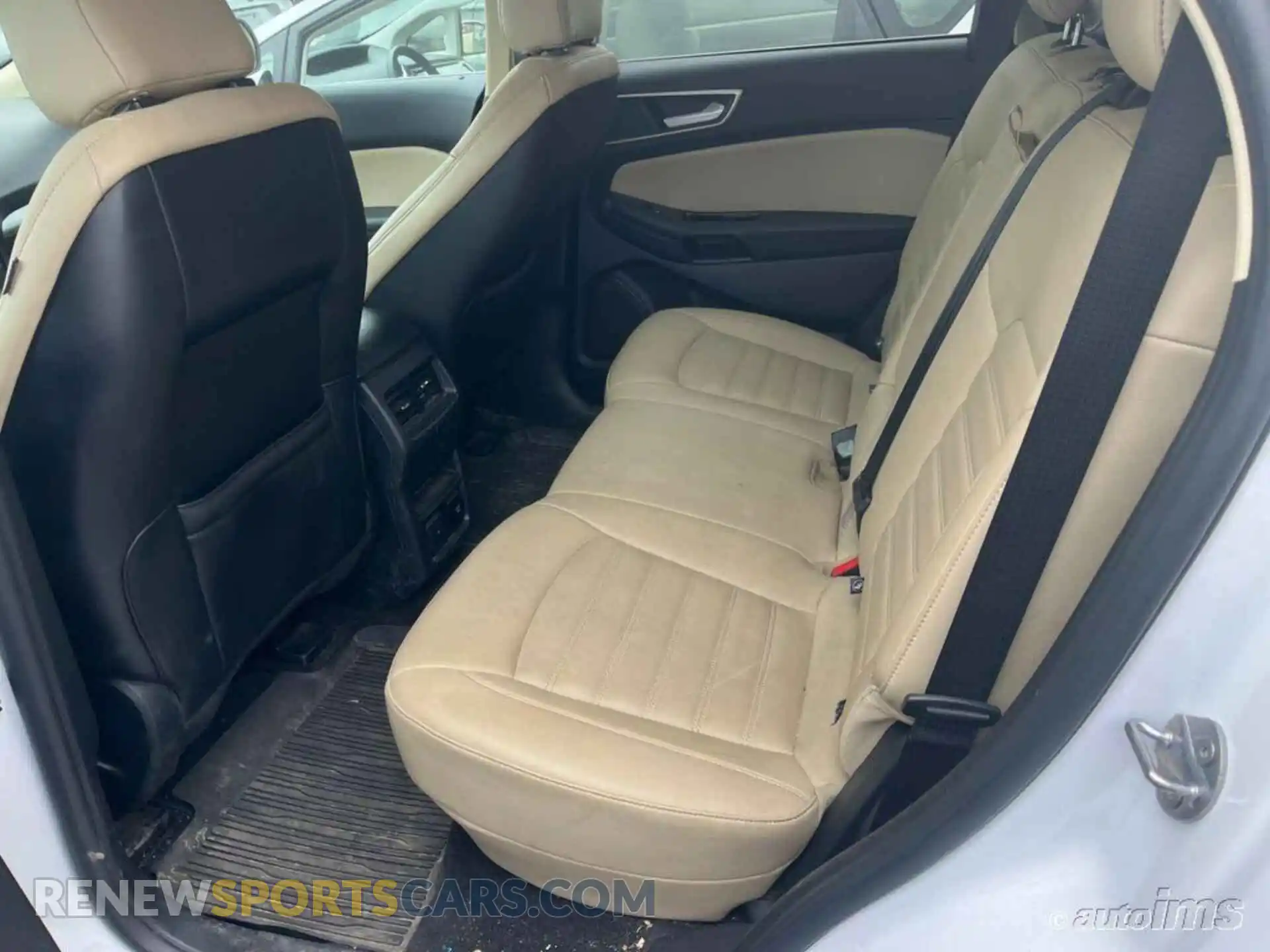 1 Photograph of a damaged car 2FMPK3J92LBA90466 FORD EDGE 2020