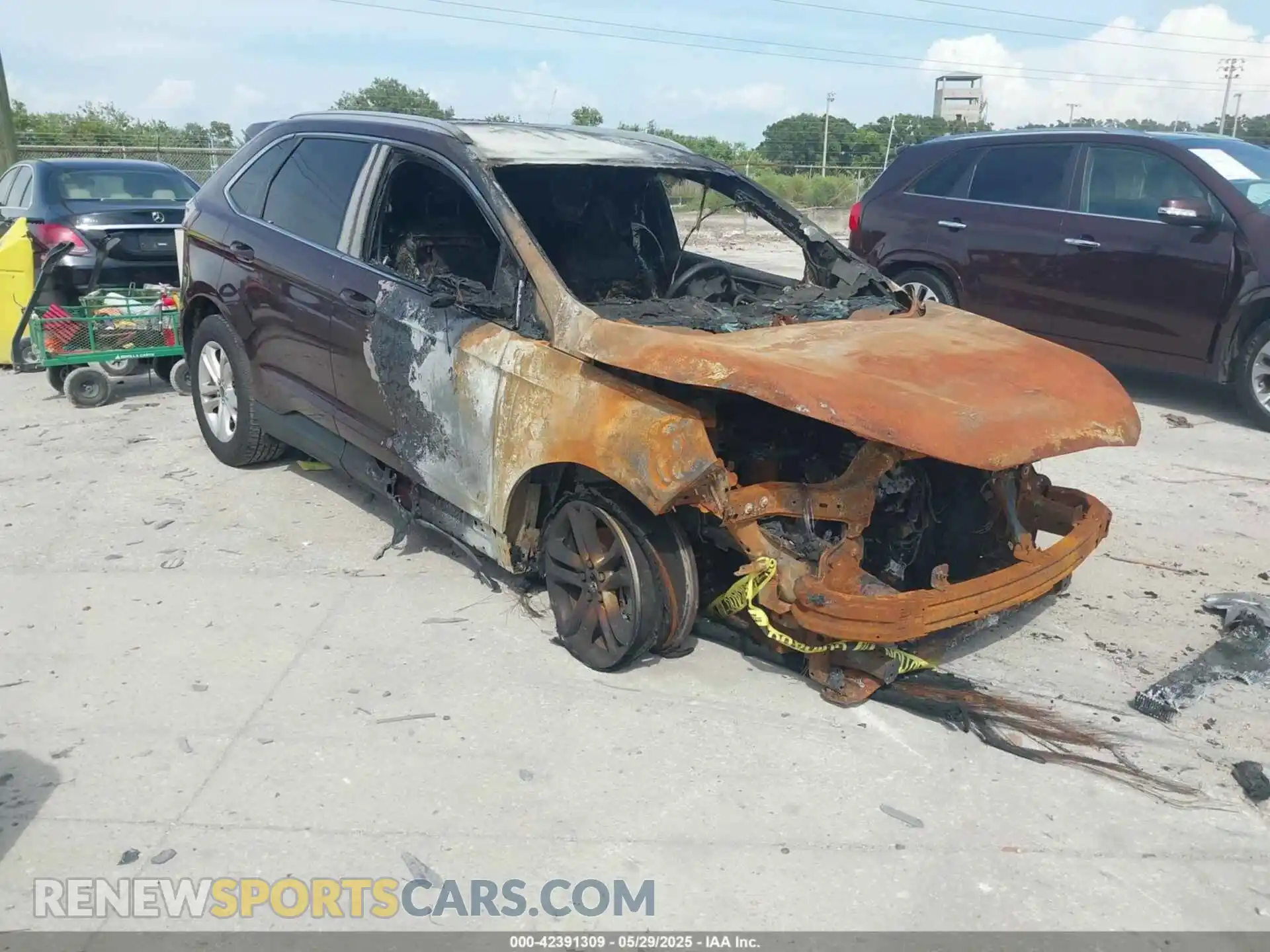 1 Photograph of a damaged car 2FMPK3J98LBA47492 FORD EDGE 2020