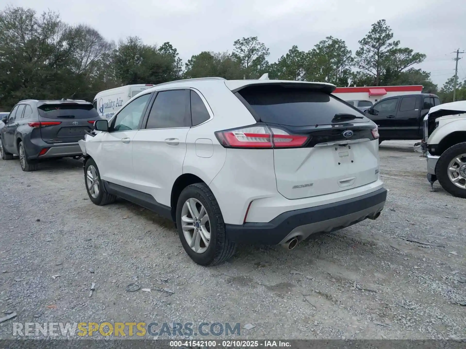 3 Photograph of a damaged car 2FMPK3J9XLBA57358 FORD EDGE 2020