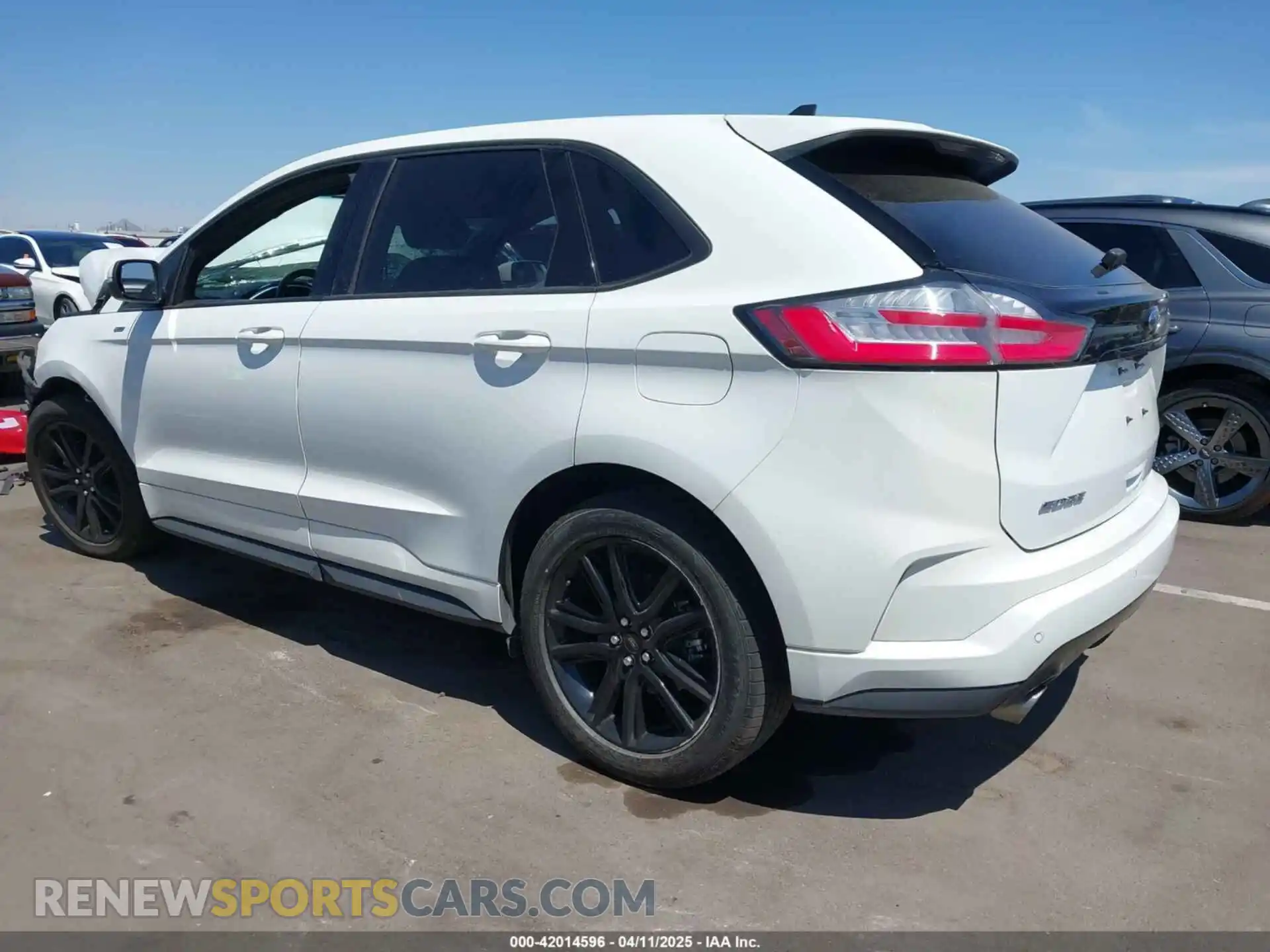 3 Photograph of a damaged car 2FMPK3J9XLBB18529 FORD EDGE 2020
