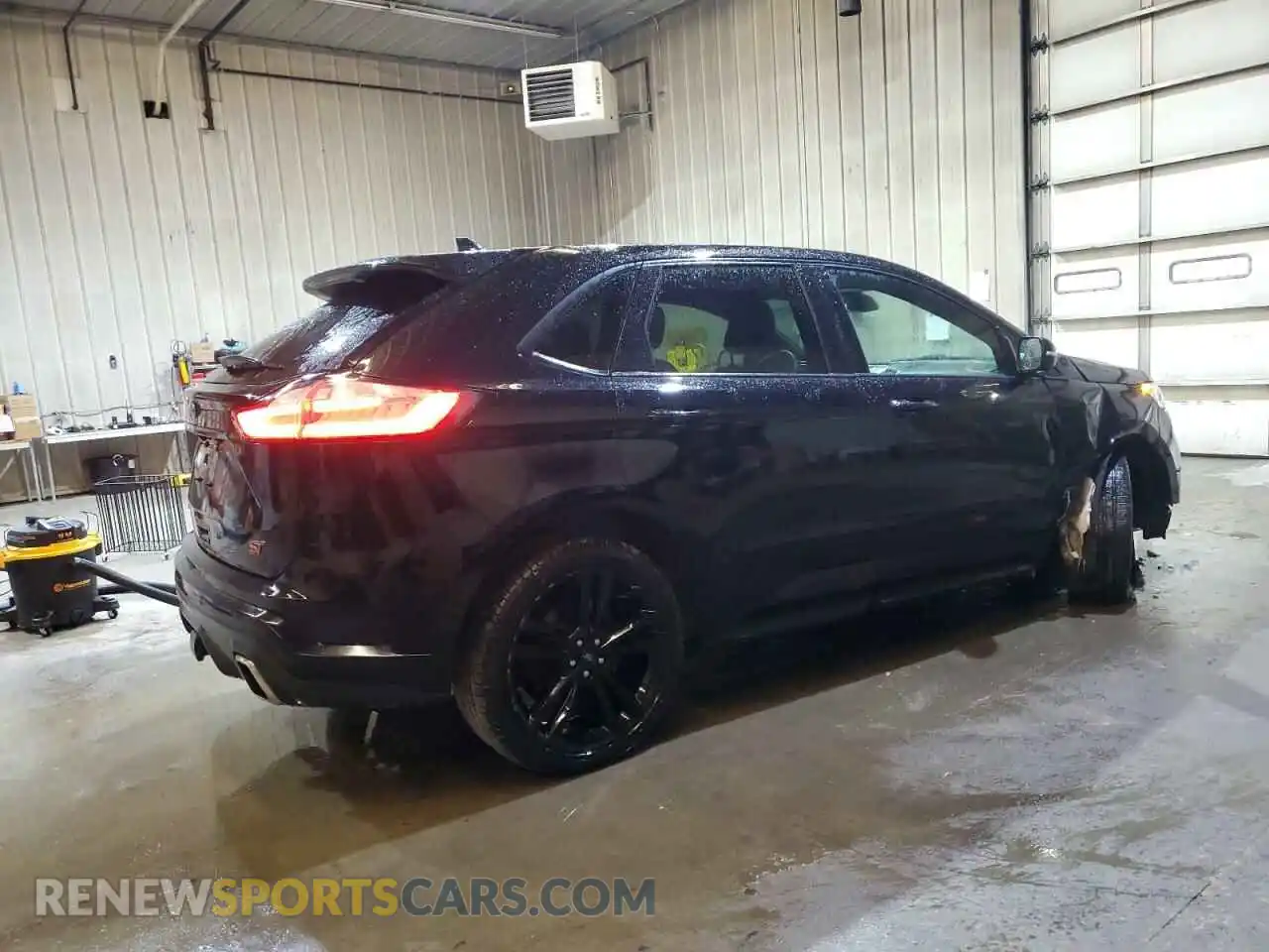 3 Photograph of a damaged car 2FMPK4APXLBB36629 FORD EDGE 2020