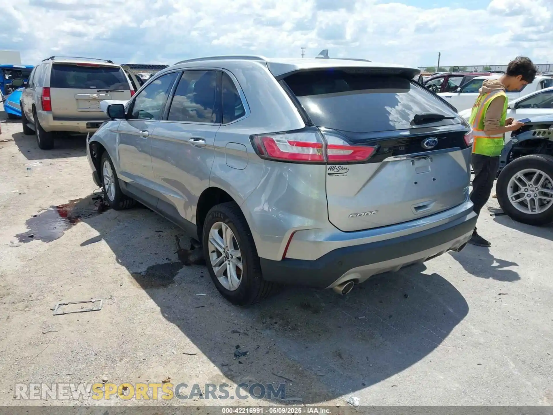 3 Фотография поврежденного автомобиля 2FMPK4J91LBA28546 FORD EDGE 2020