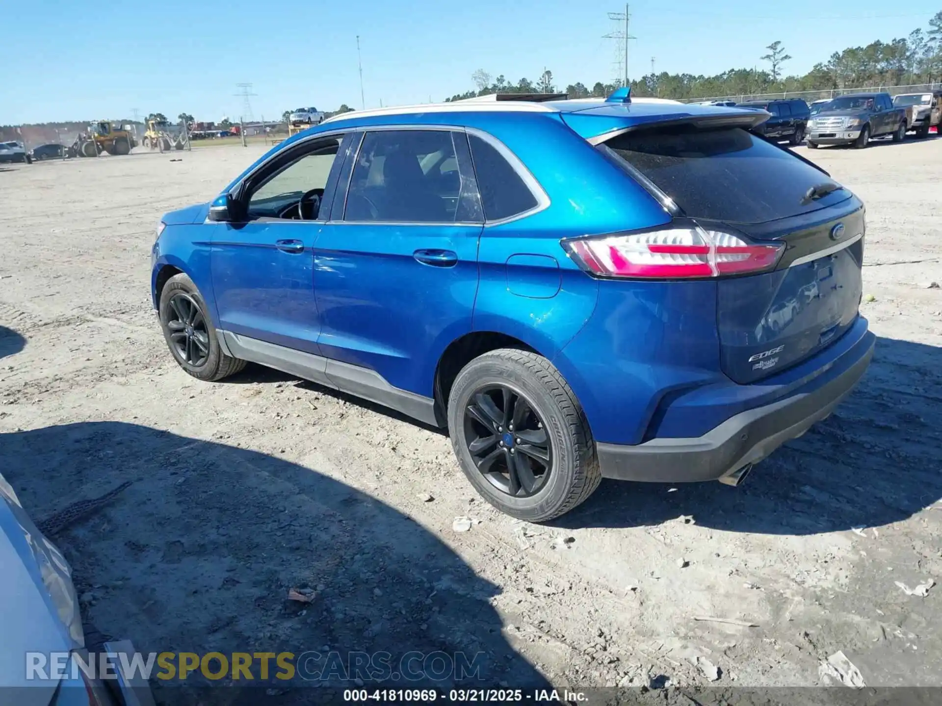 3 Photograph of a damaged car 2FMPK4J93LBA55019 FORD EDGE 2020