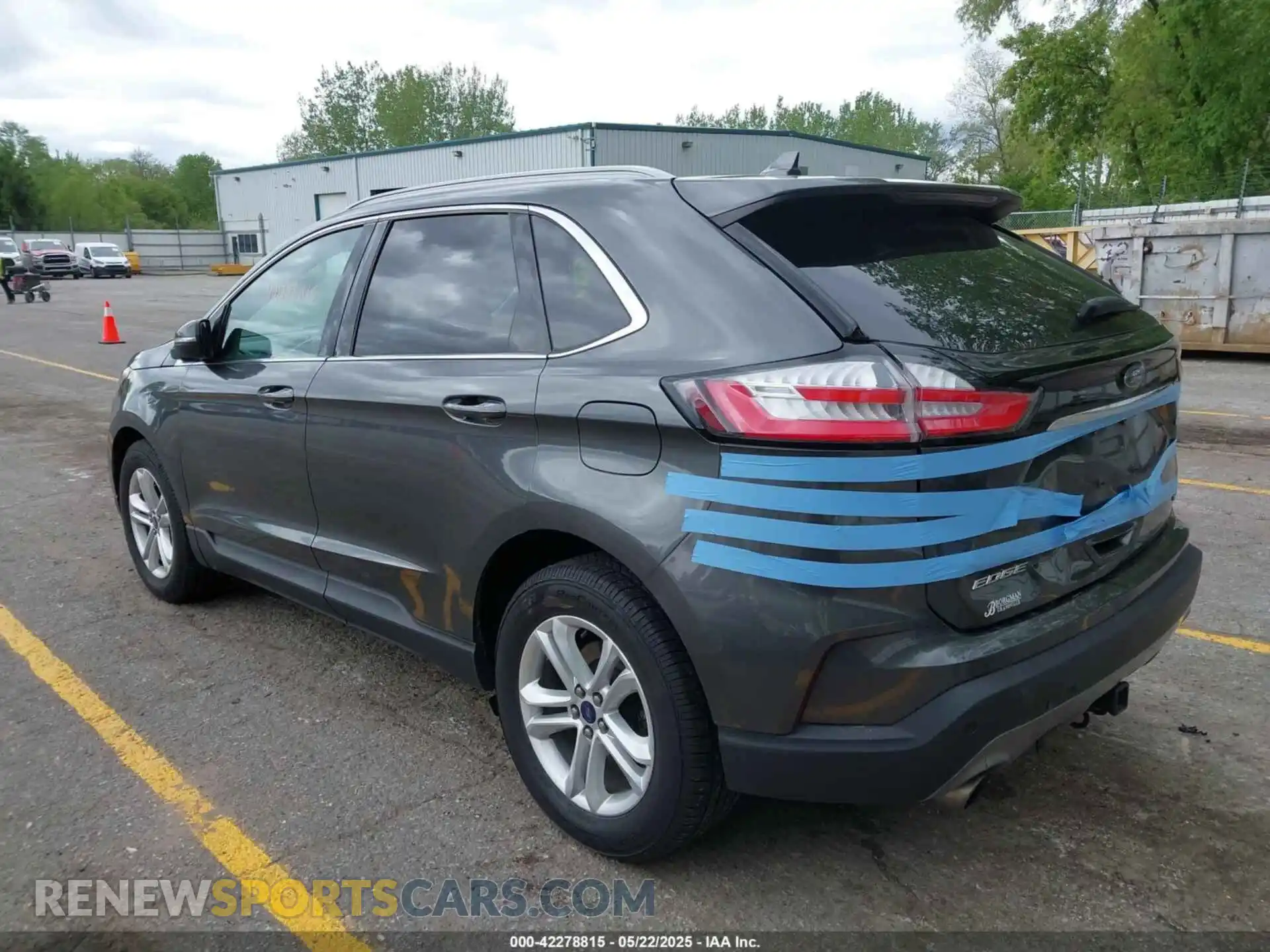 3 Photograph of a damaged car 2FMPK4J93LBA59474 FORD EDGE 2020