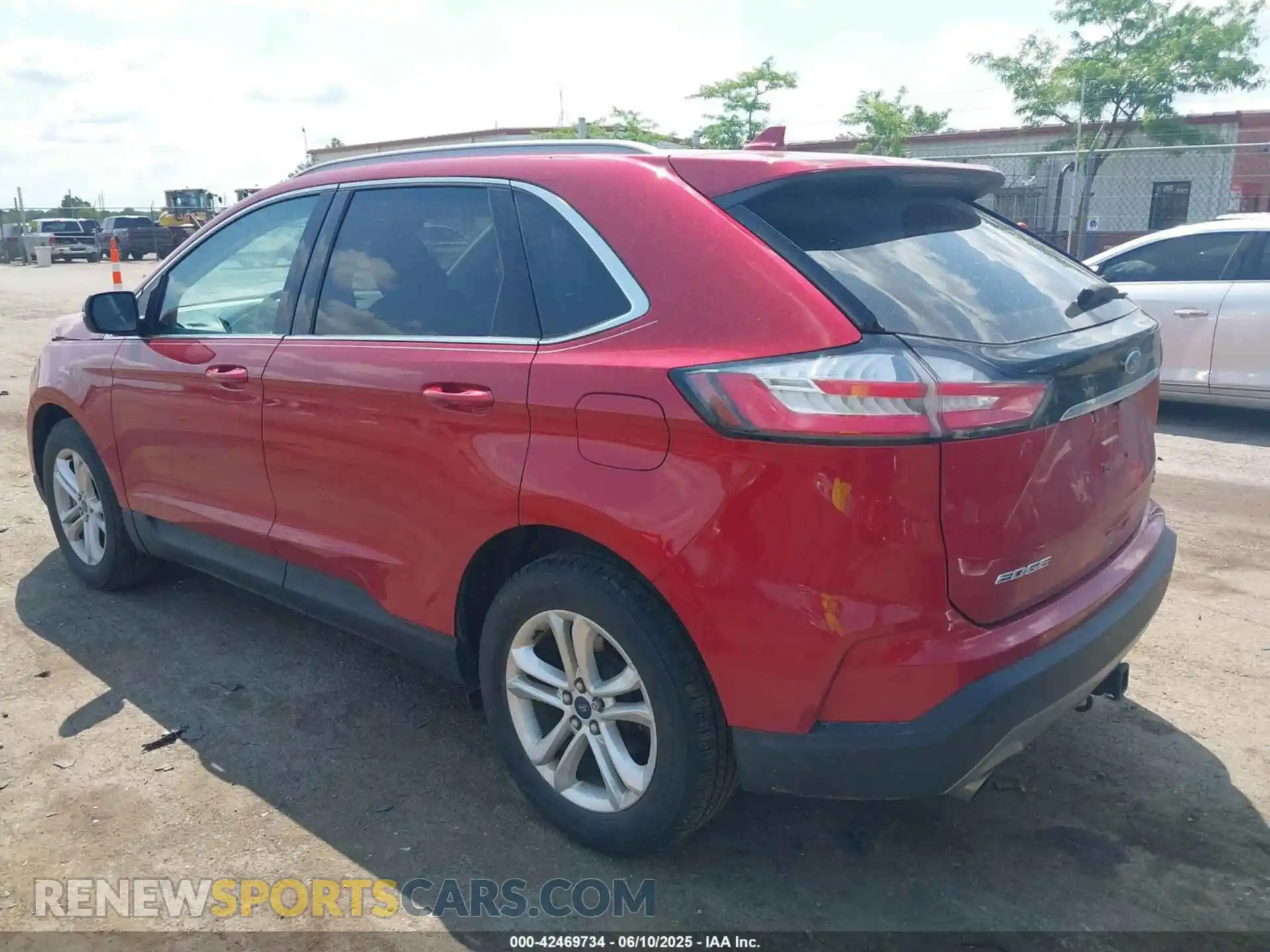 3 Photograph of a damaged car 2FMPK4J97LBA98830 FORD EDGE 2020